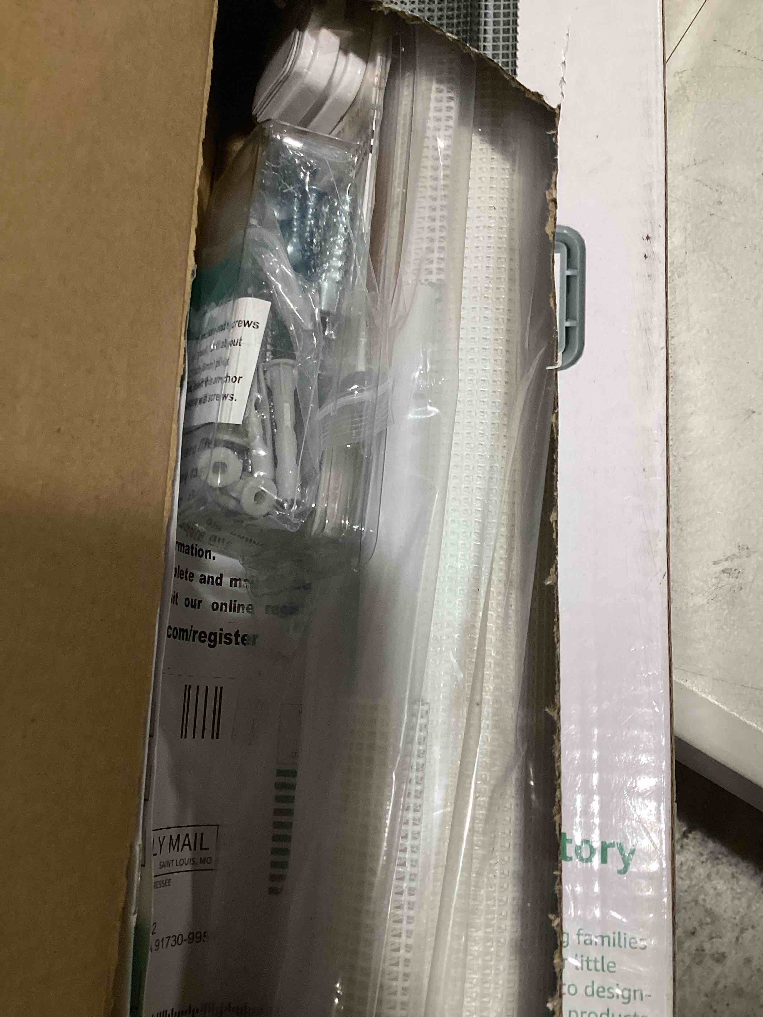 https://s3.amazonaws.com/lotting-images-prod/bidfta/YEL6526324_1718623511909.jpeg