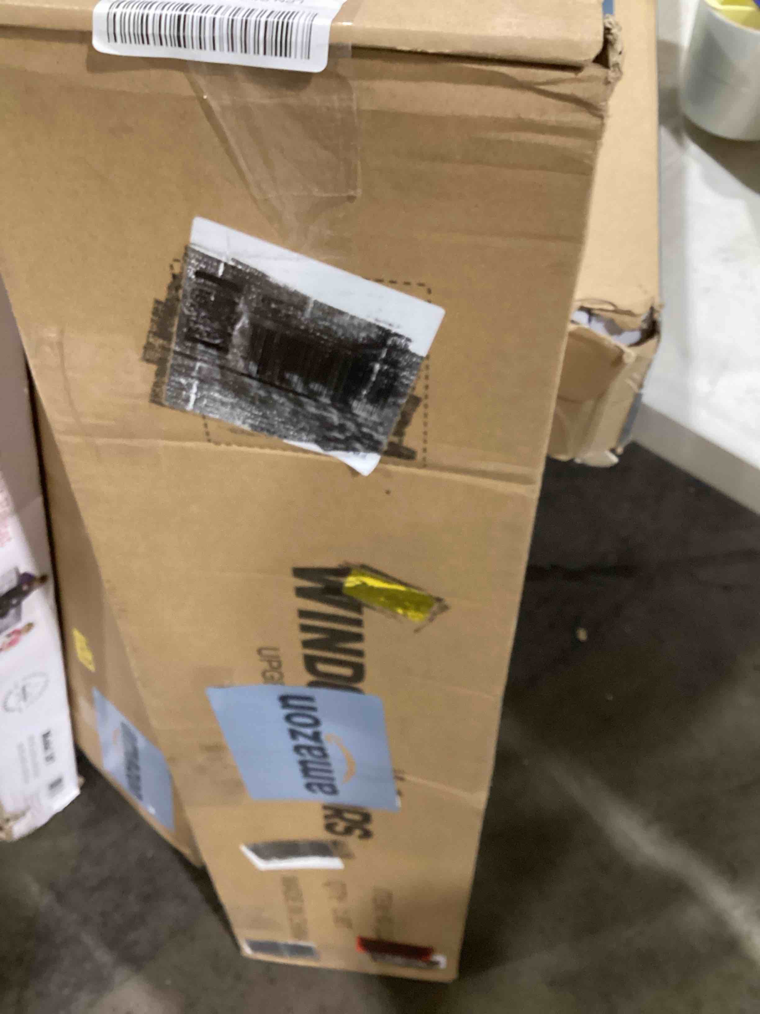 https://s3.amazonaws.com/lotting-images-prod/bidfta/YEL6526529_1718711799504.jpeg