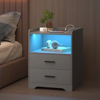 1 Bachelor's Chest with 2 drawers