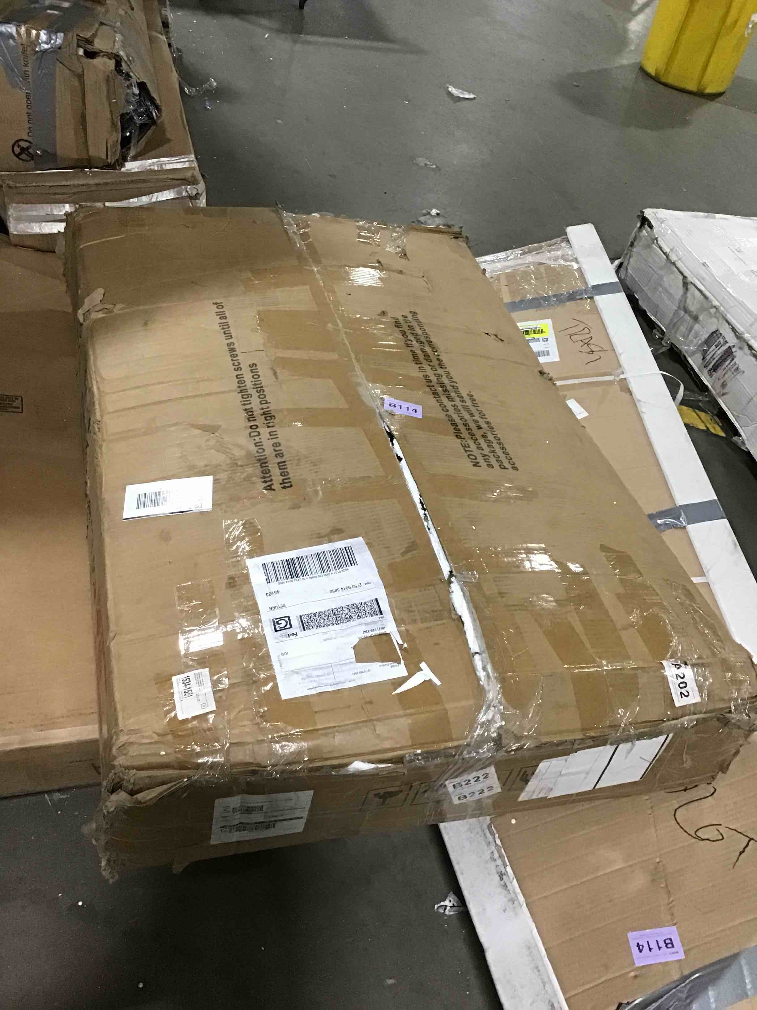https://s3.amazonaws.com/lotting-images-prod/bidfta/YEL6527259_1718372332998.jpeg
