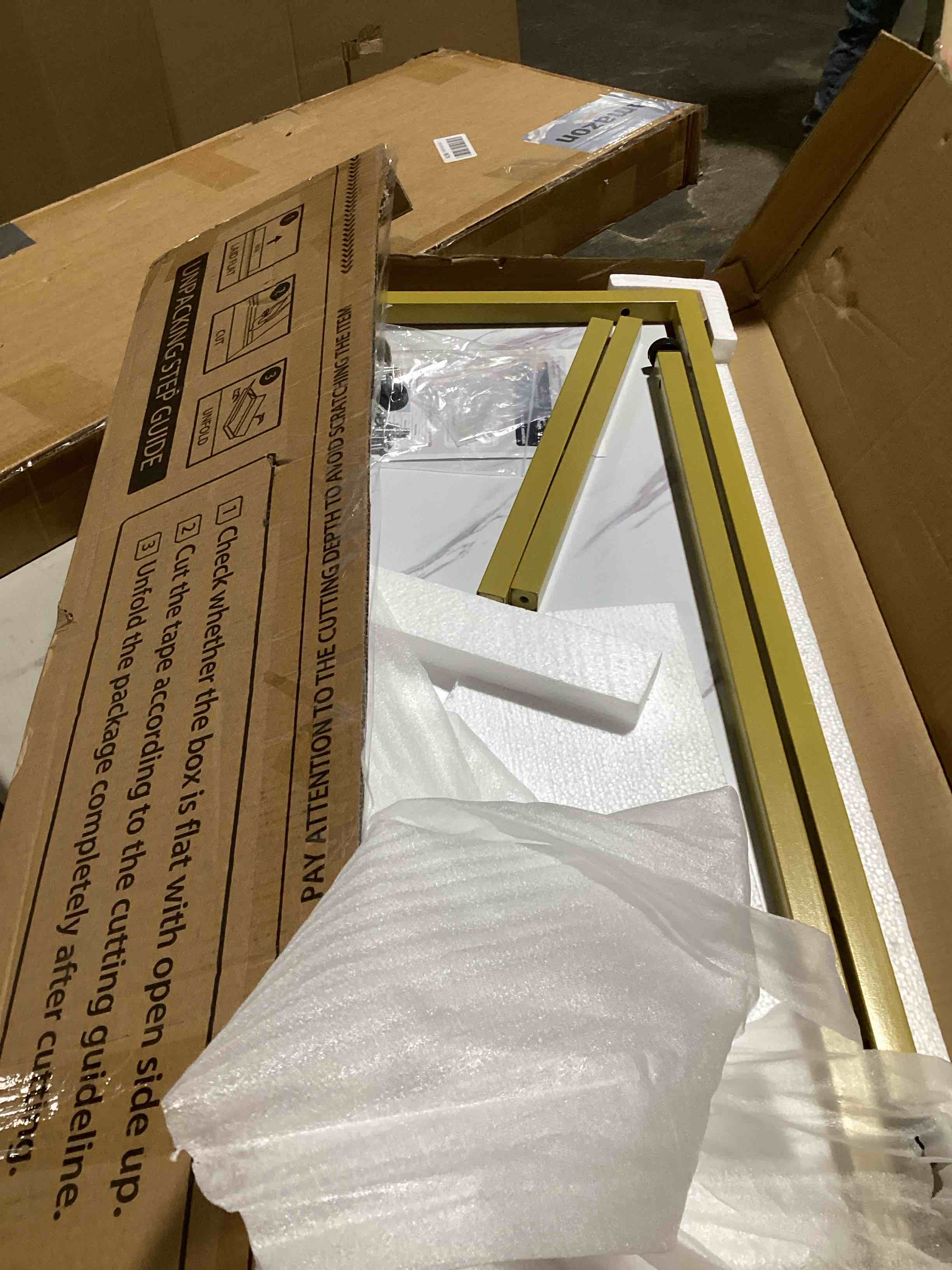 https://s3.amazonaws.com/lotting-images-prod/bidfta/YEL6528267_1729109256544.jpeg