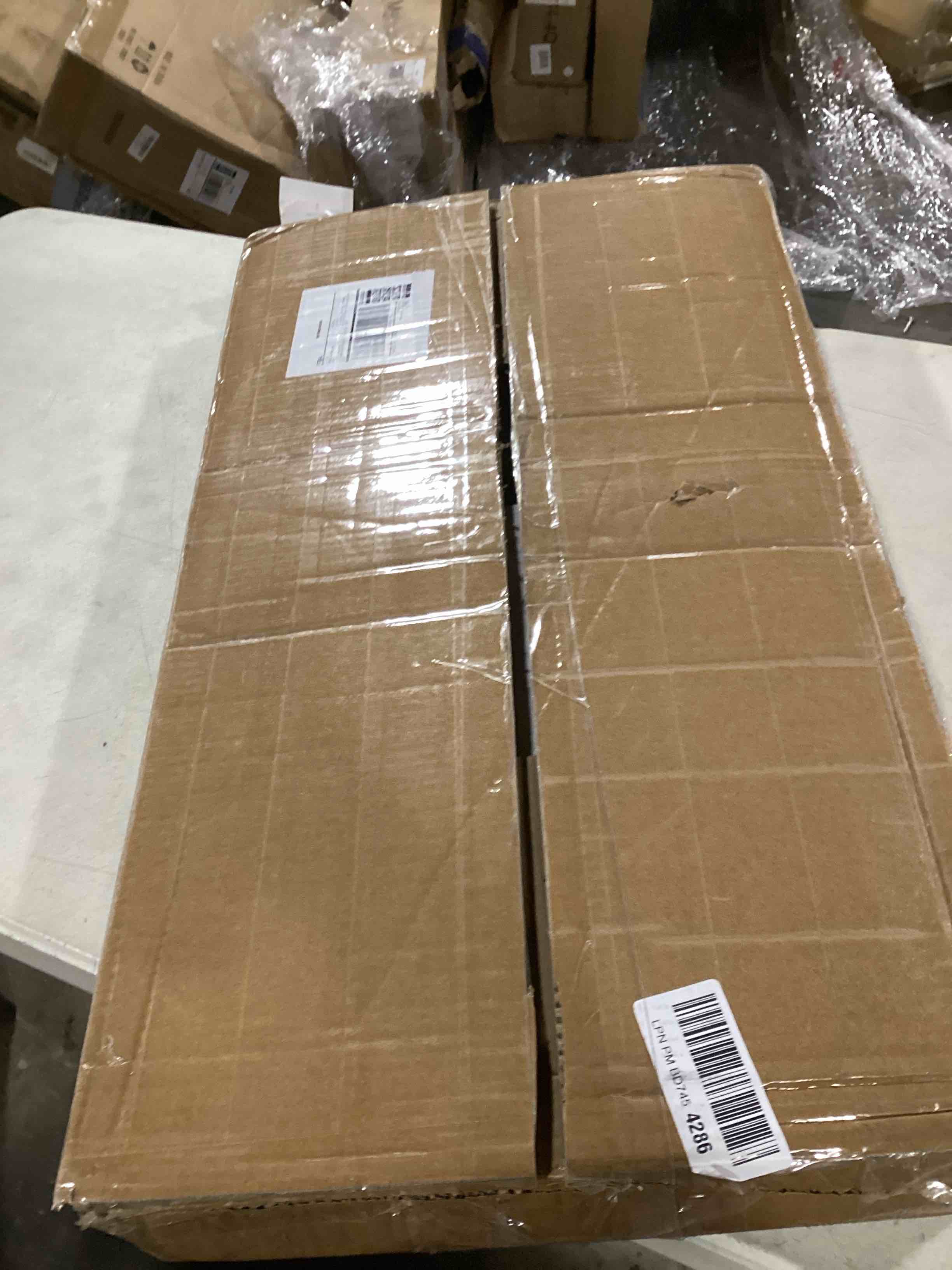 https://s3.amazonaws.com/lotting-images-prod/bidfta/YEL6528285_1729169316687.jpeg