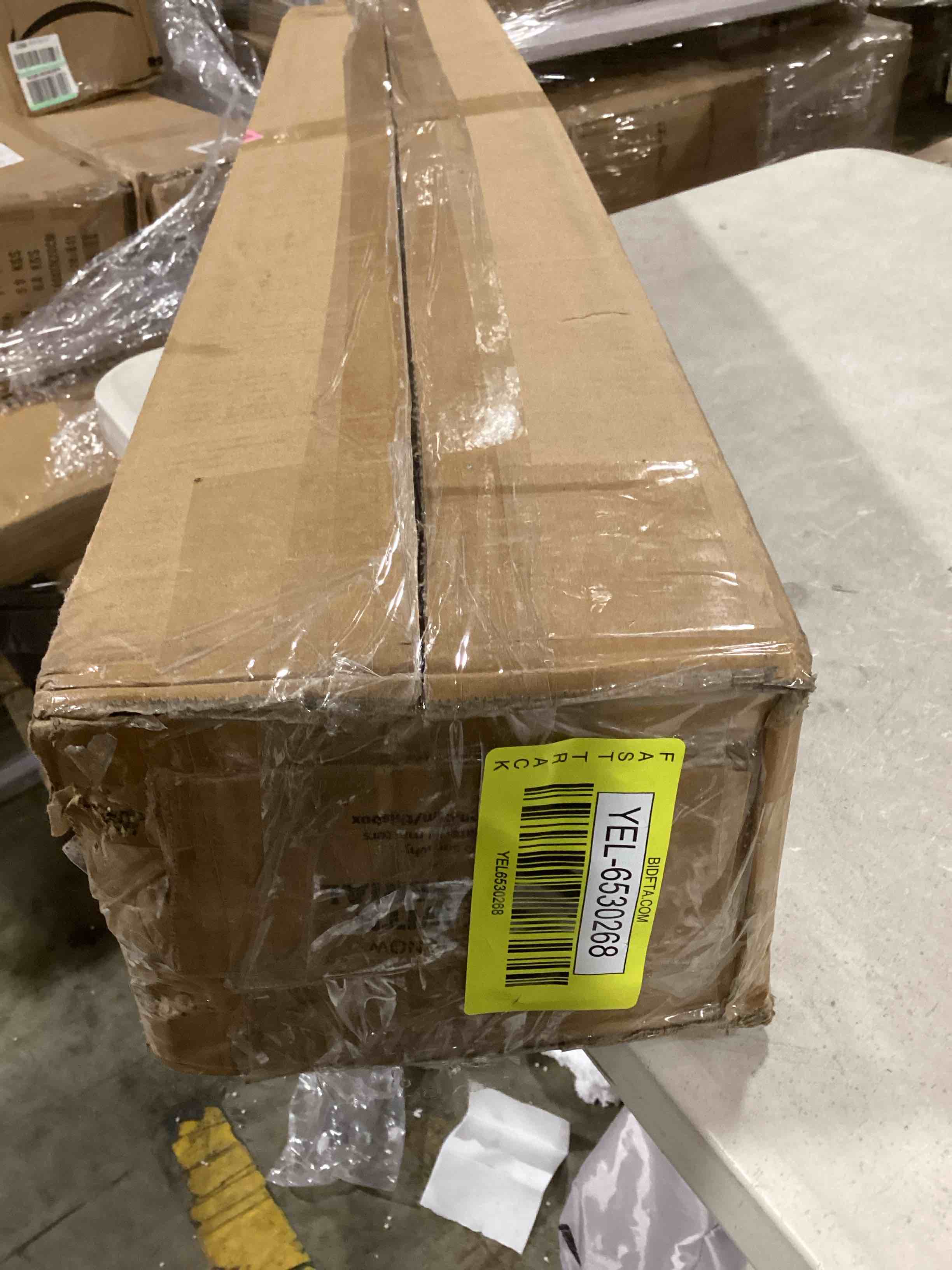 https://s3.amazonaws.com/lotting-images-prod/bidfta/YEL6530268_1719848196274.jpeg