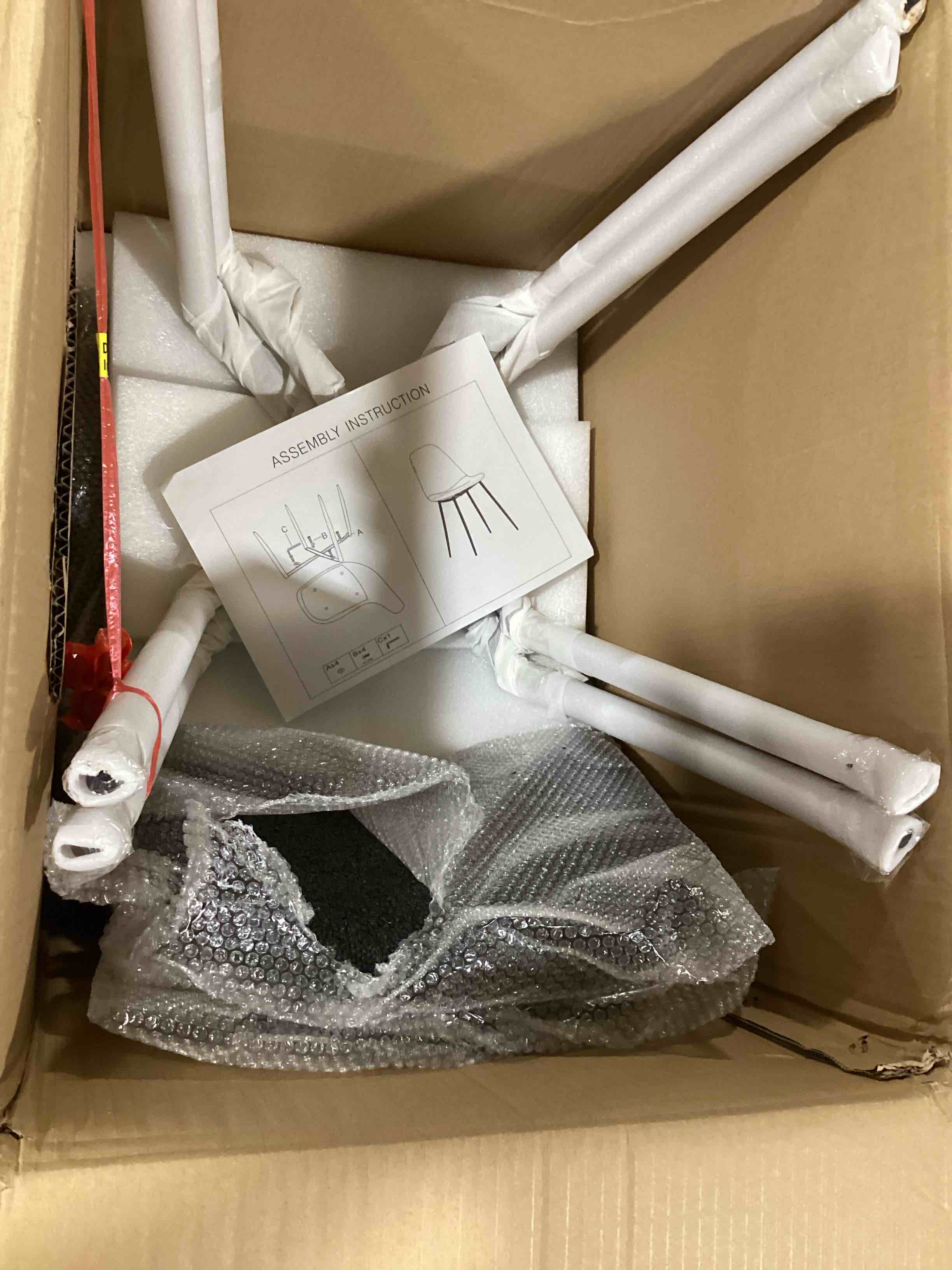 https://s3.amazonaws.com/lotting-images-prod/bidfta/YEL6531872_1718625403592.jpeg