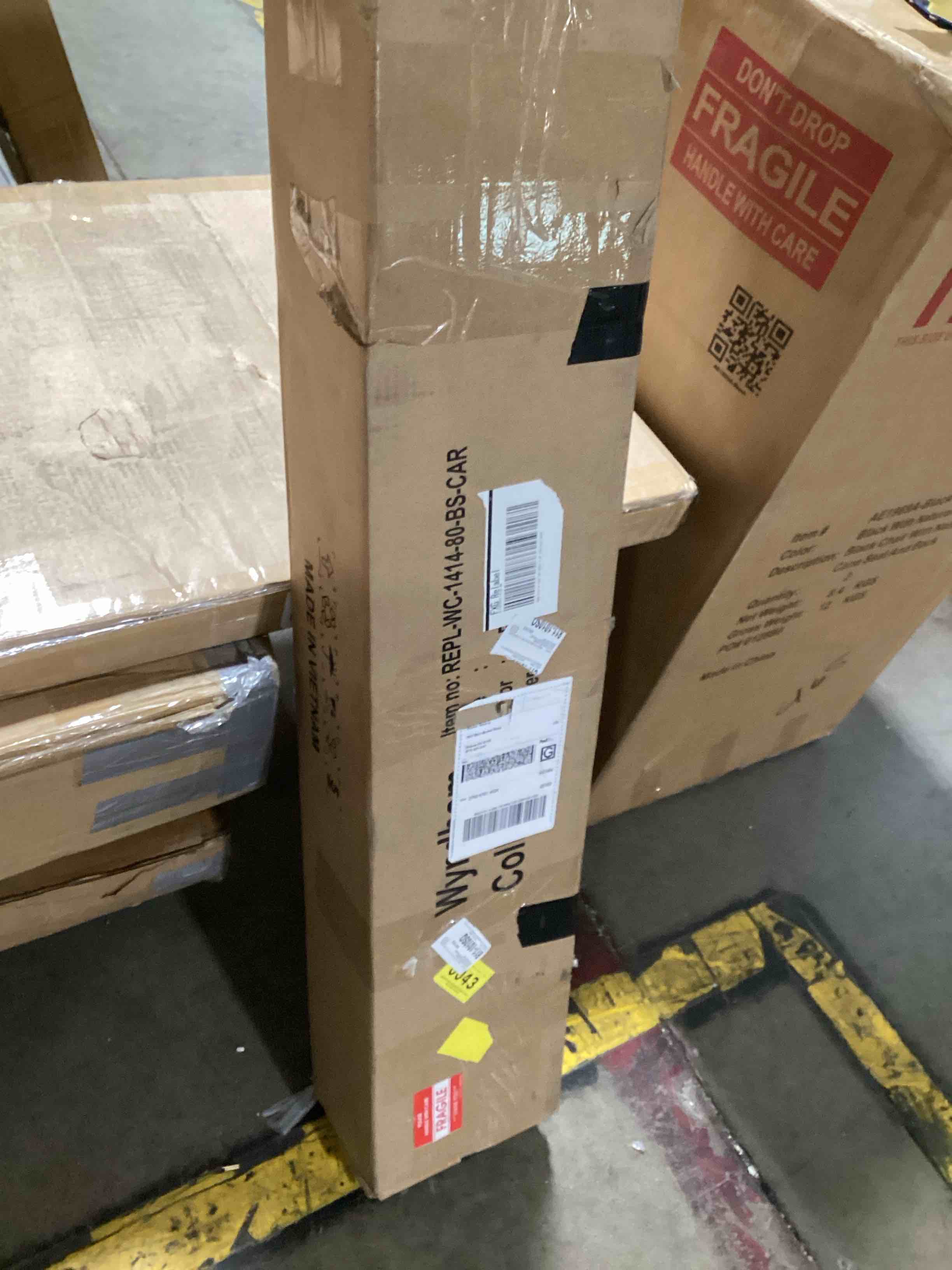https://s3.amazonaws.com/lotting-images-prod/bidfta/YEL6533479_1720718536745.jpeg