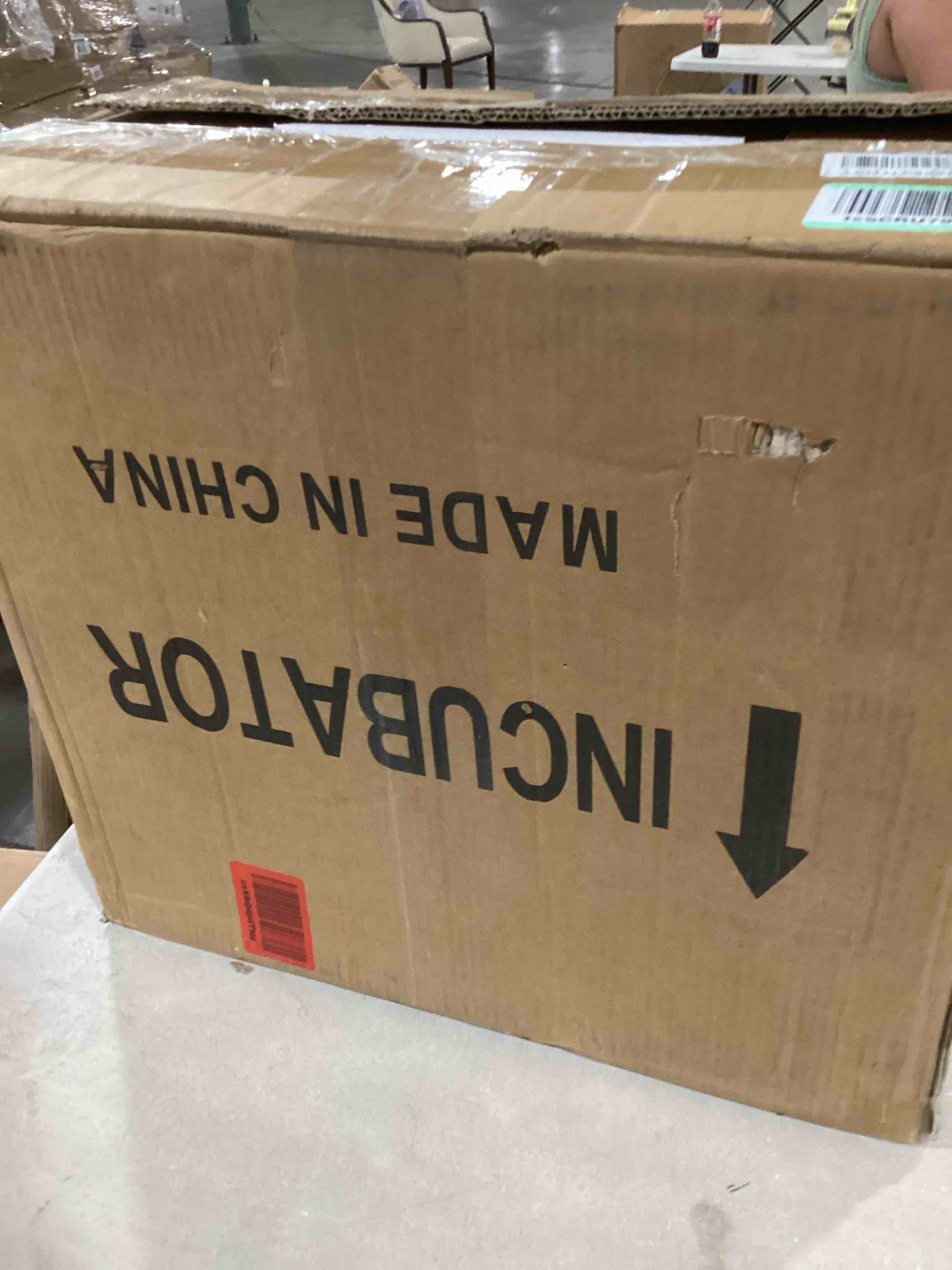 https://s3.amazonaws.com/lotting-images-prod/bidfta/YEL6535668_1720728837330.jpeg