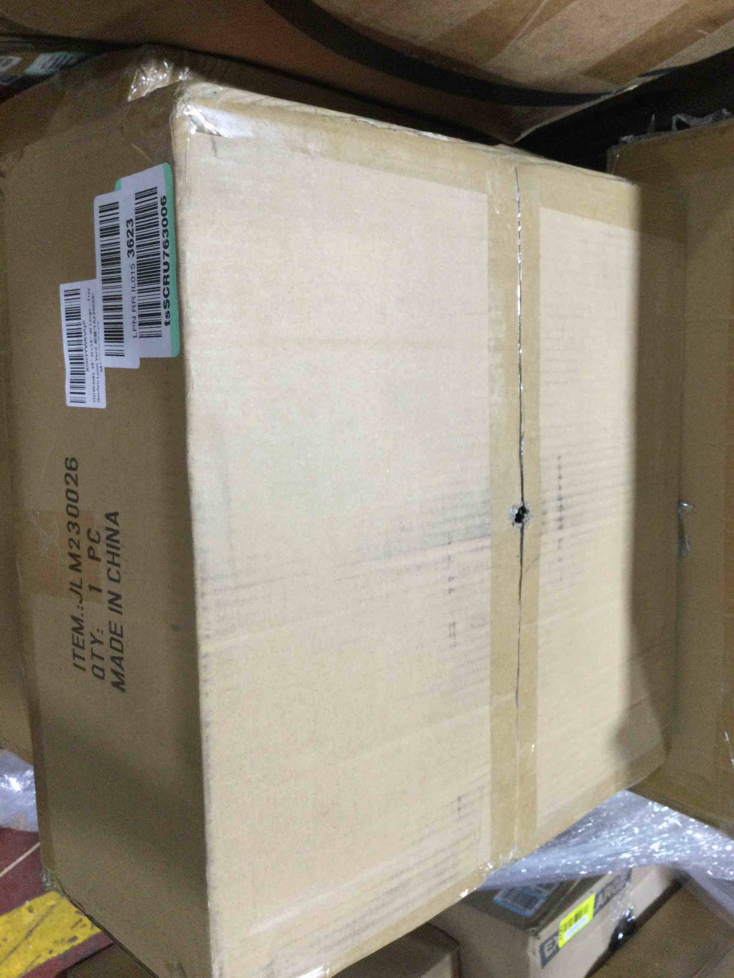 https://s3.amazonaws.com/lotting-images-prod/bidfta/YEL6540176_1719236108475.jpeg