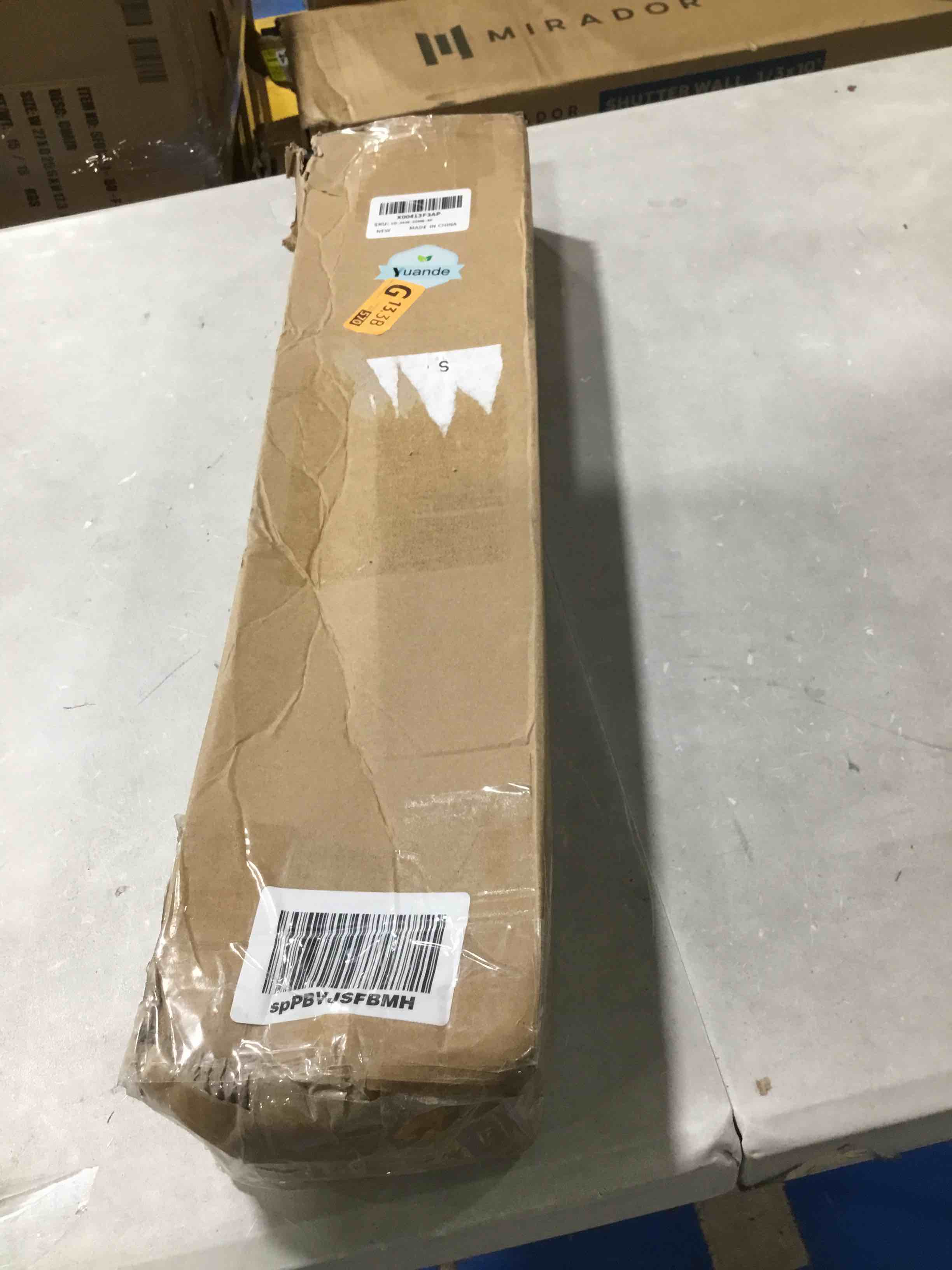 https://s3.amazonaws.com/lotting-images-prod/bidfta/YEL6544642_1718394912487.jpeg
