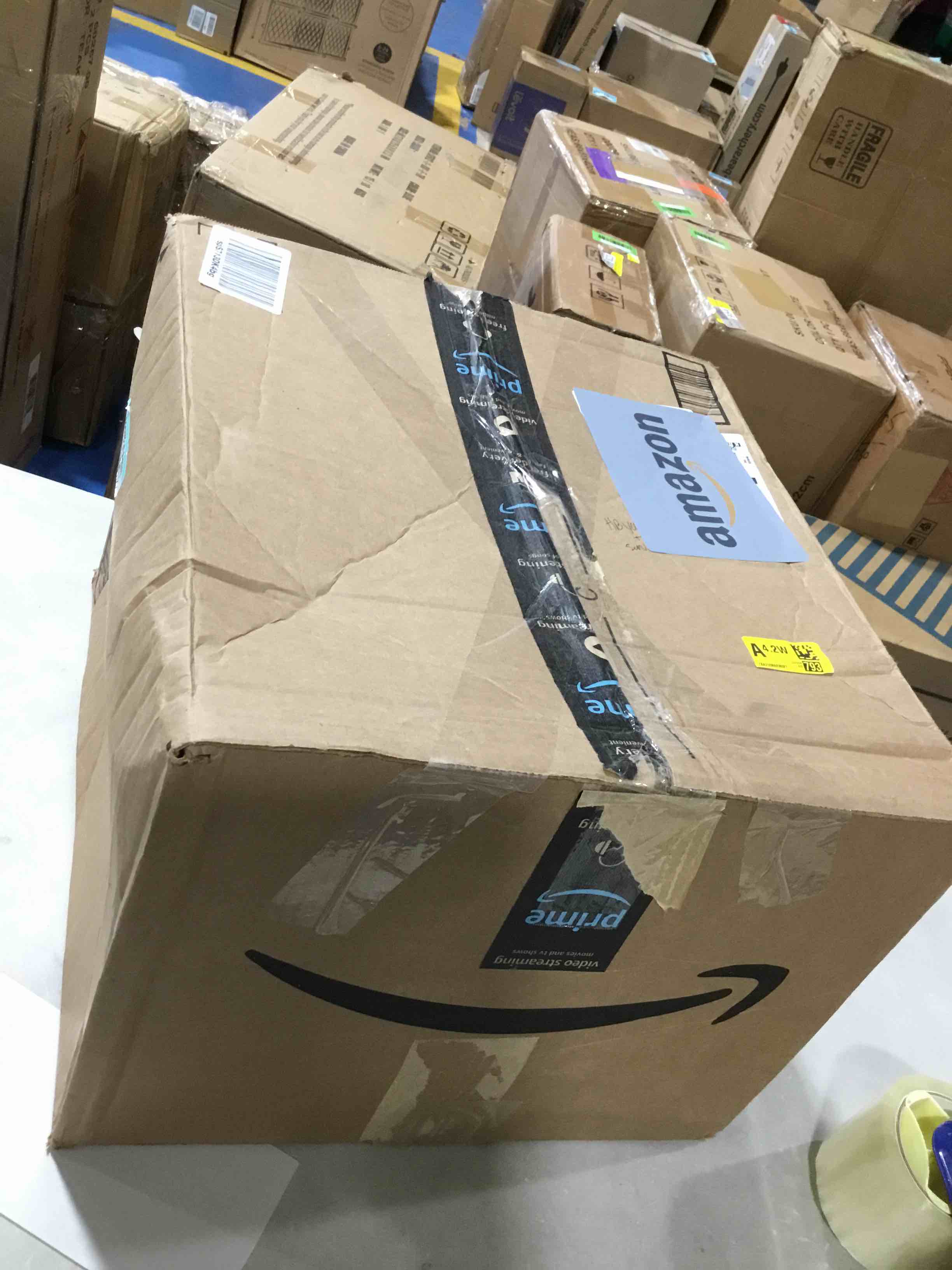 https://s3.amazonaws.com/lotting-images-prod/bidfta/YEL6544647_1718395897928.jpeg