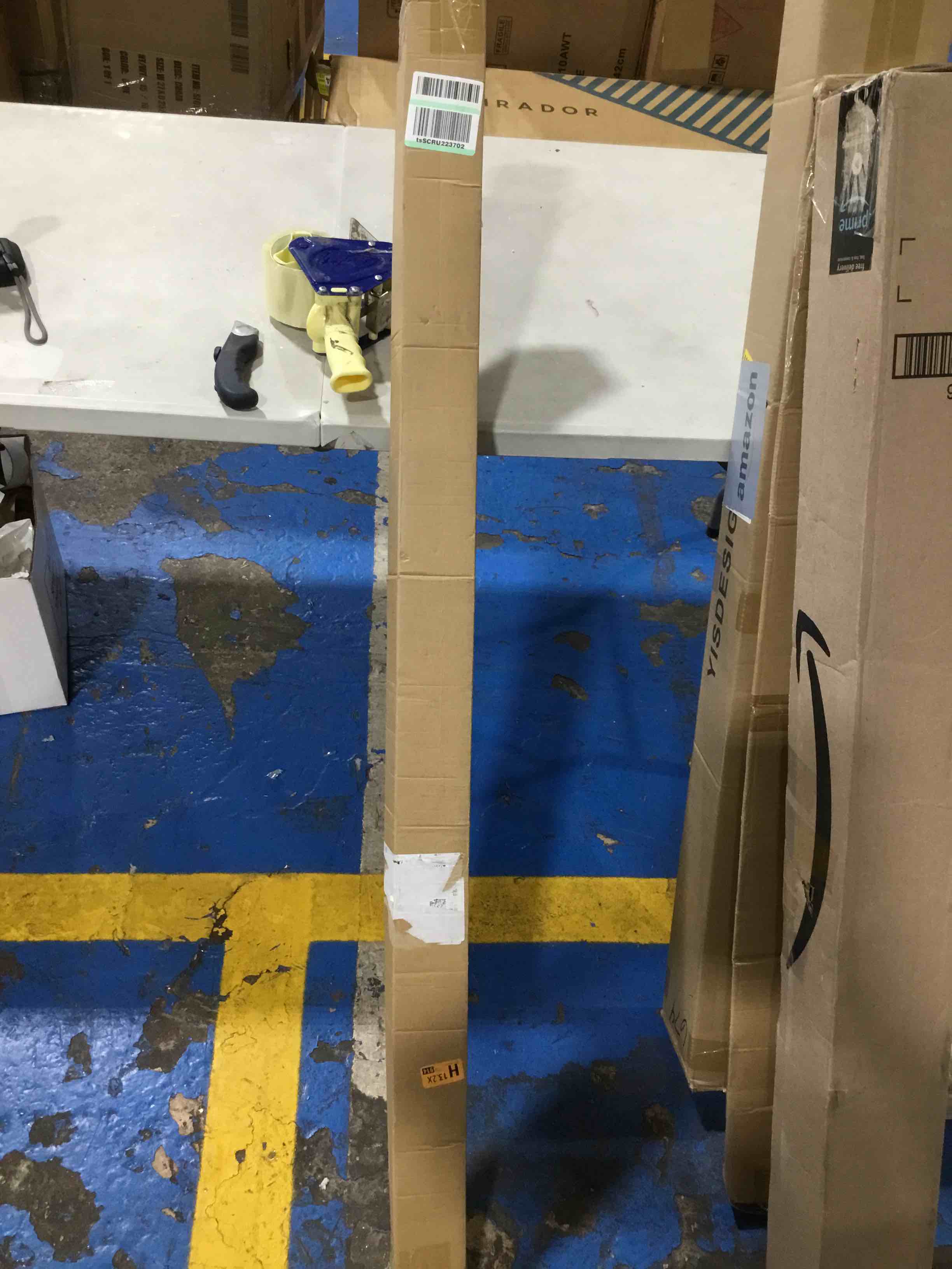 https://s3.amazonaws.com/lotting-images-prod/bidfta/YEL6544652_1718396665064.jpeg