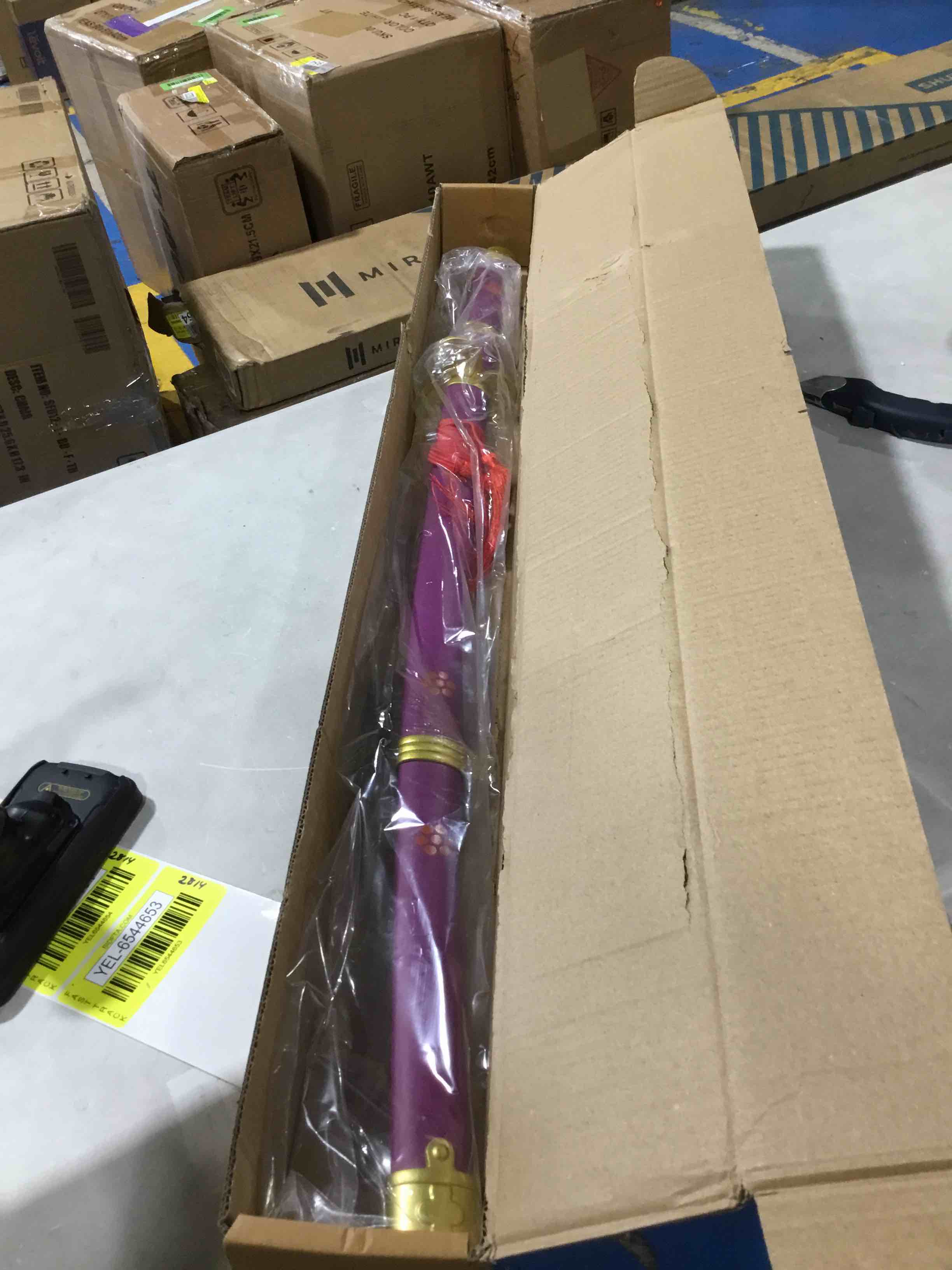 https://s3.amazonaws.com/lotting-images-prod/bidfta/YEL6544653_1718396838587.jpeg