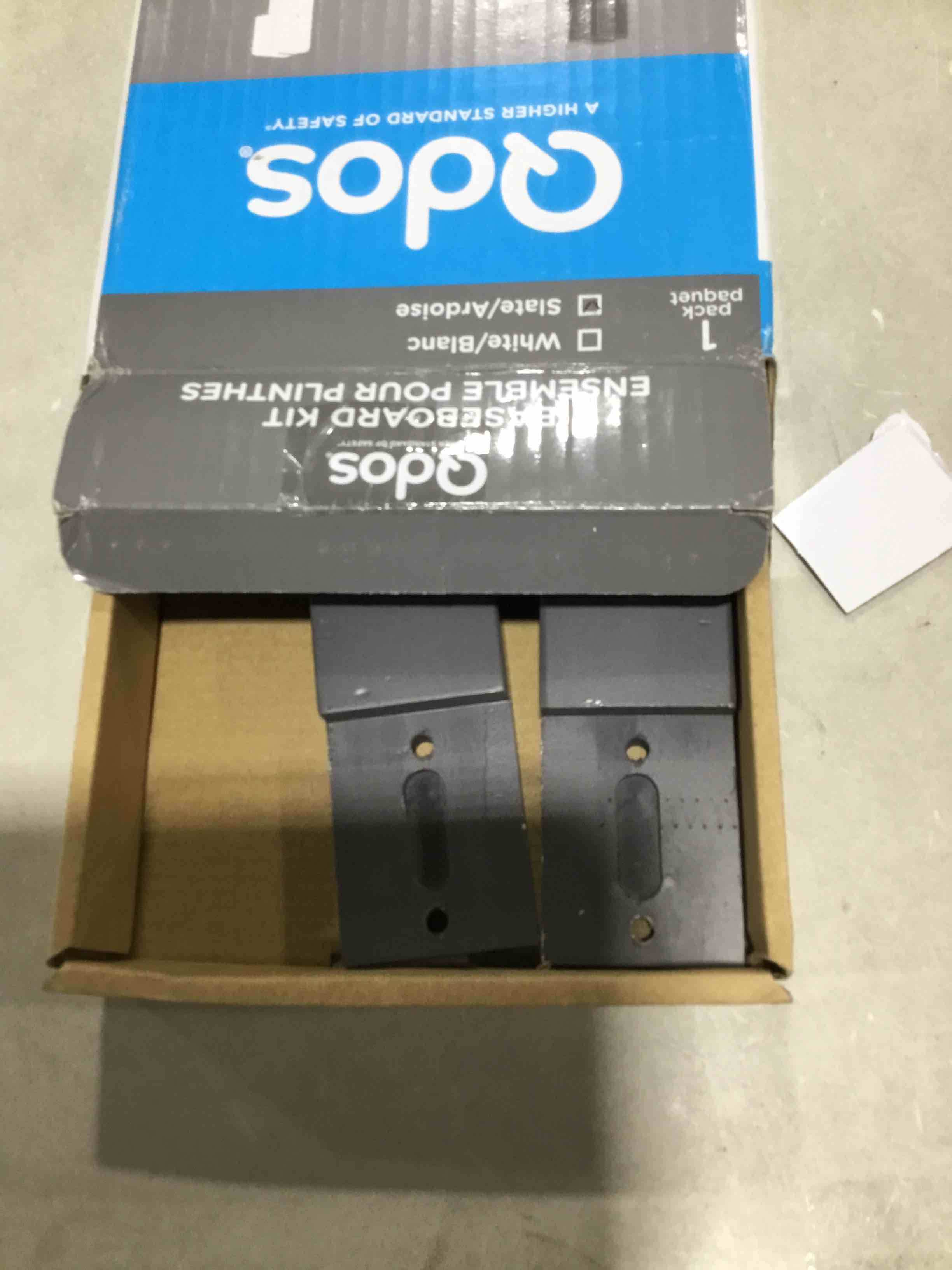 https://s3.amazonaws.com/lotting-images-prod/bidfta/YEL6545014_1718717648918.jpeg