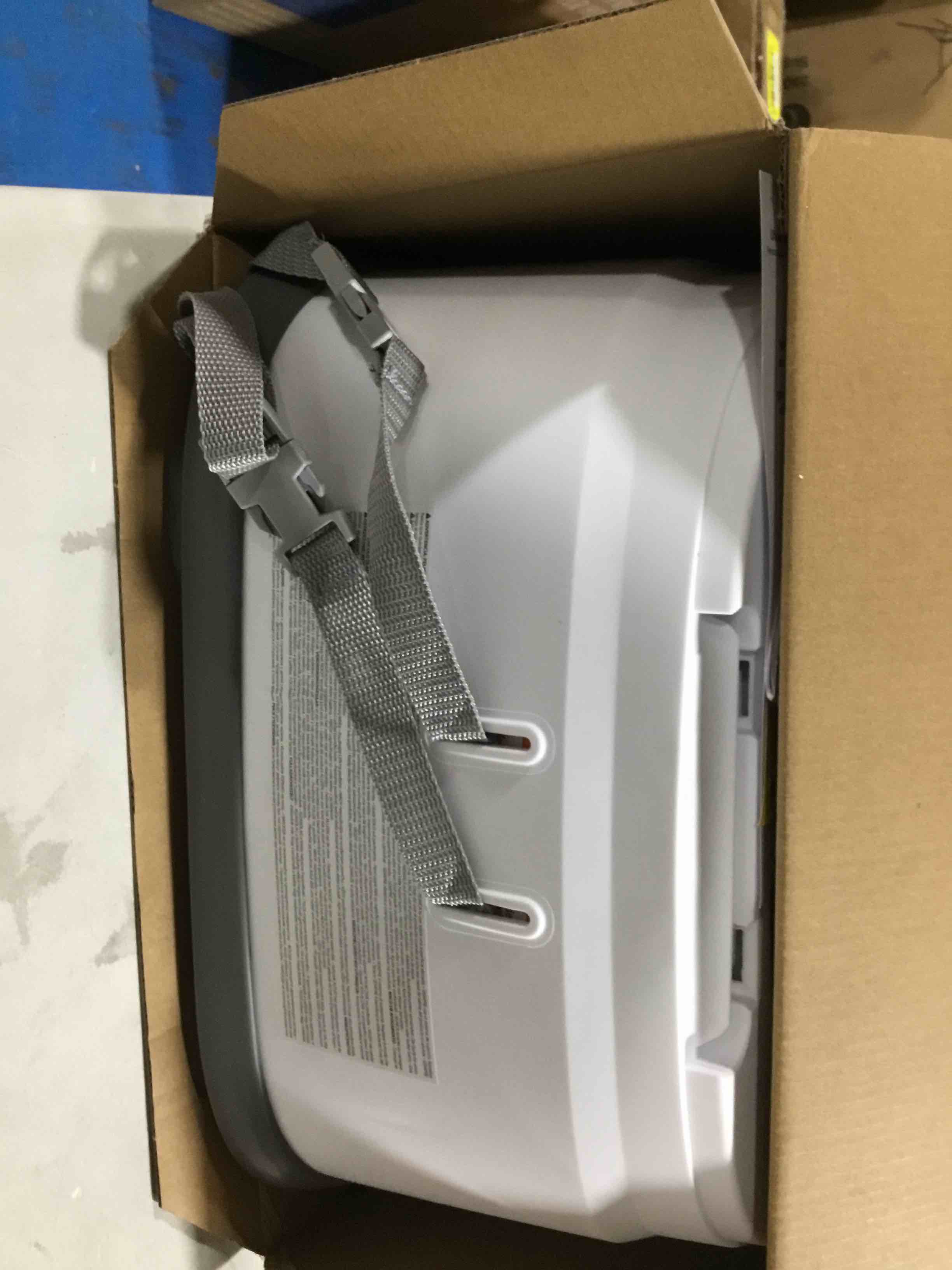 https://s3.amazonaws.com/lotting-images-prod/bidfta/YEL6545387_1718973056285.jpeg