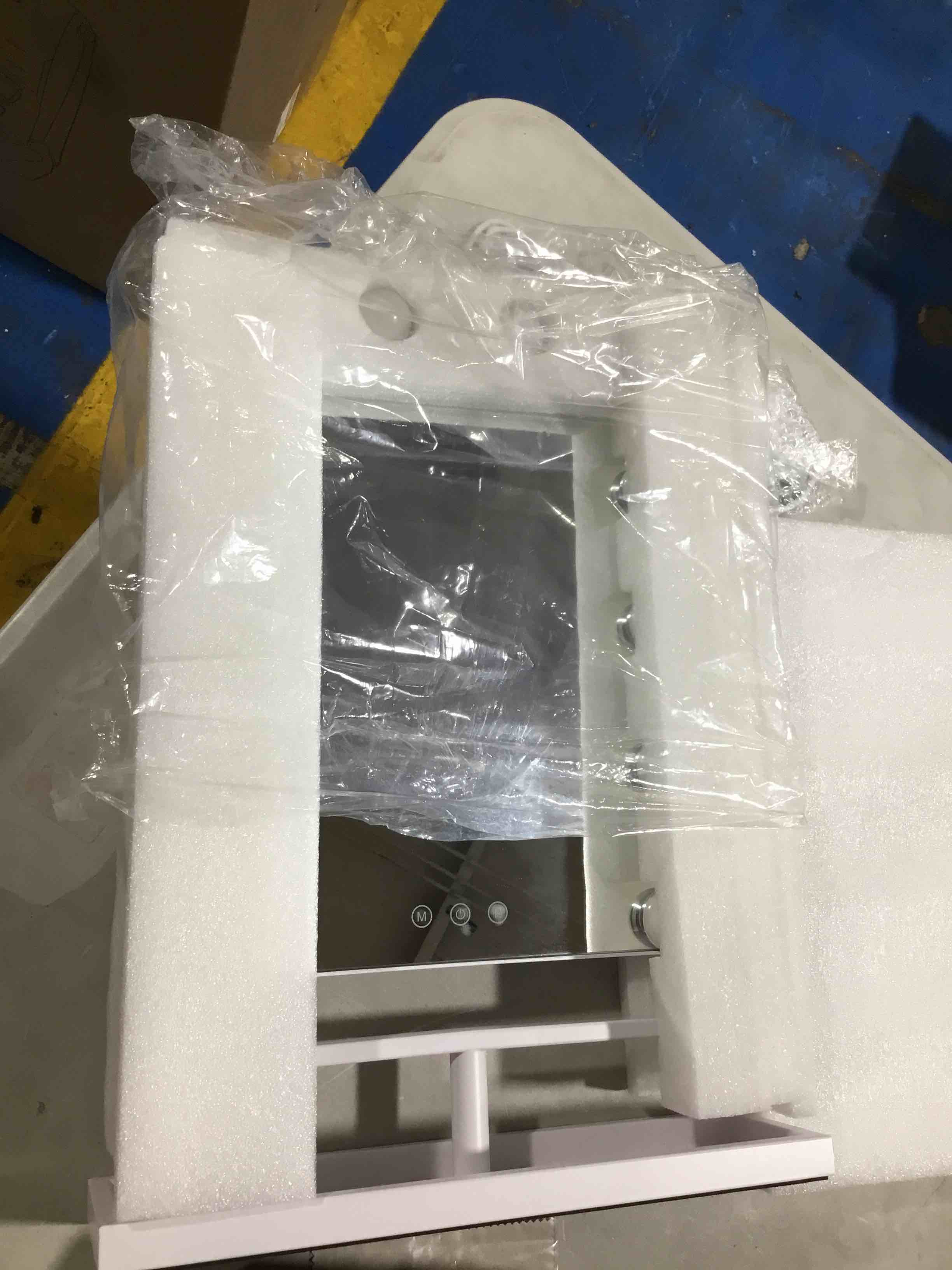 https://s3.amazonaws.com/lotting-images-prod/bidfta/YEL6545406_1718976359561.jpeg