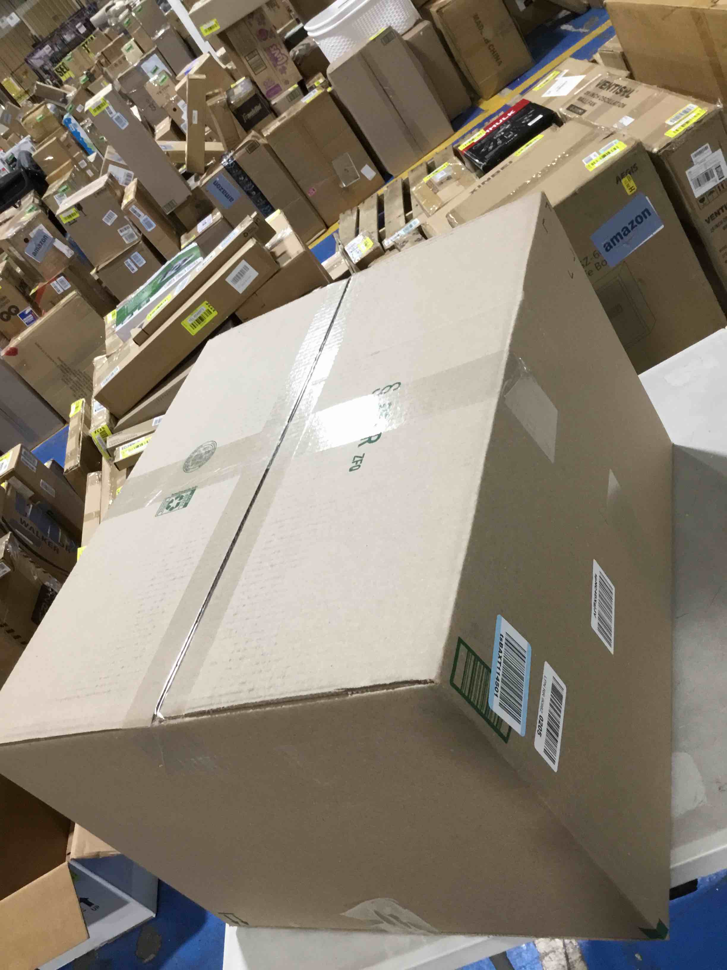 https://s3.amazonaws.com/lotting-images-prod/bidfta/YEL6545407_1718976588536.jpeg