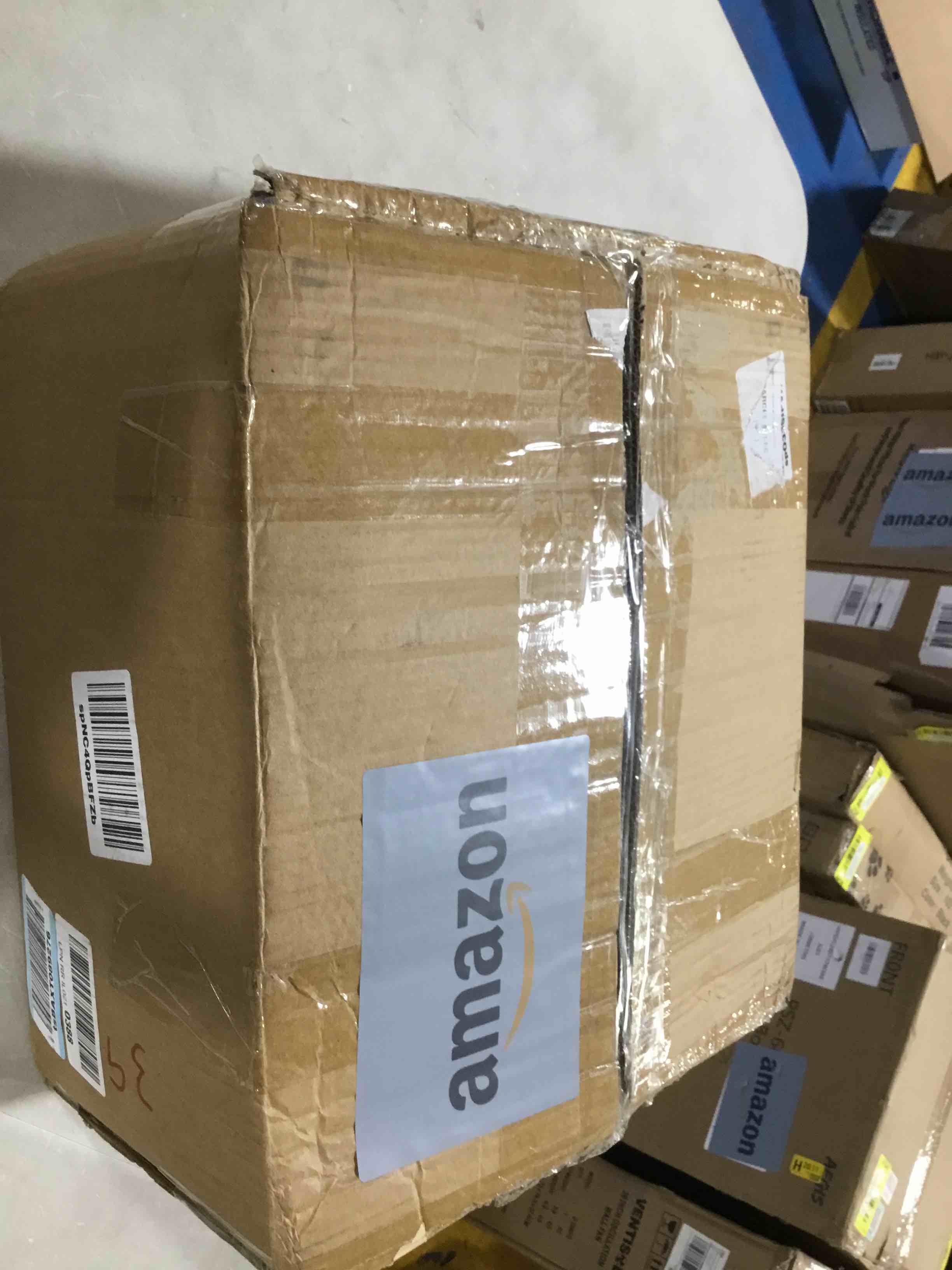 https://s3.amazonaws.com/lotting-images-prod/bidfta/YEL6545411_1718977047229.jpeg