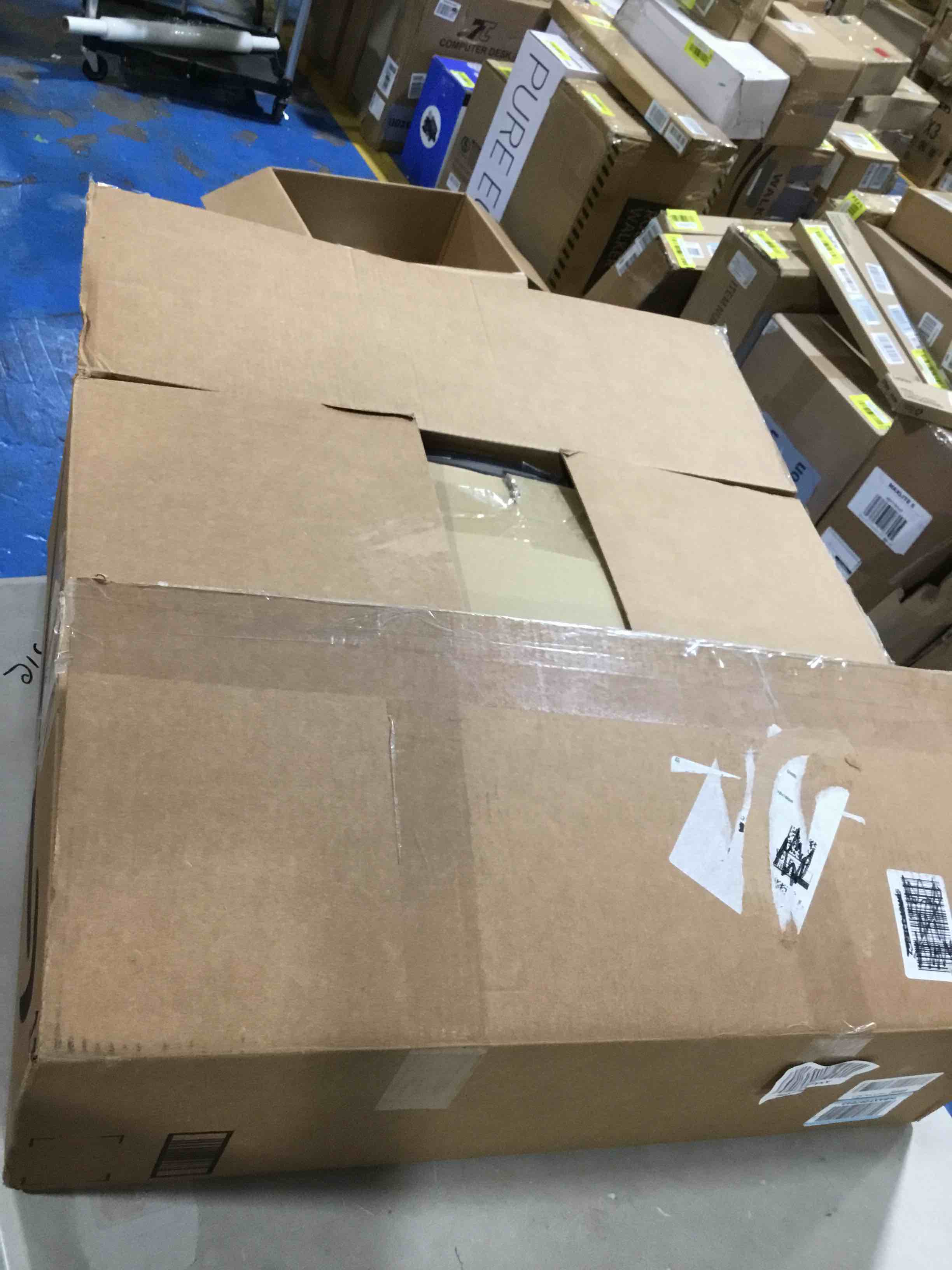 https://s3.amazonaws.com/lotting-images-prod/bidfta/YEL6545413_1718977319058.jpeg