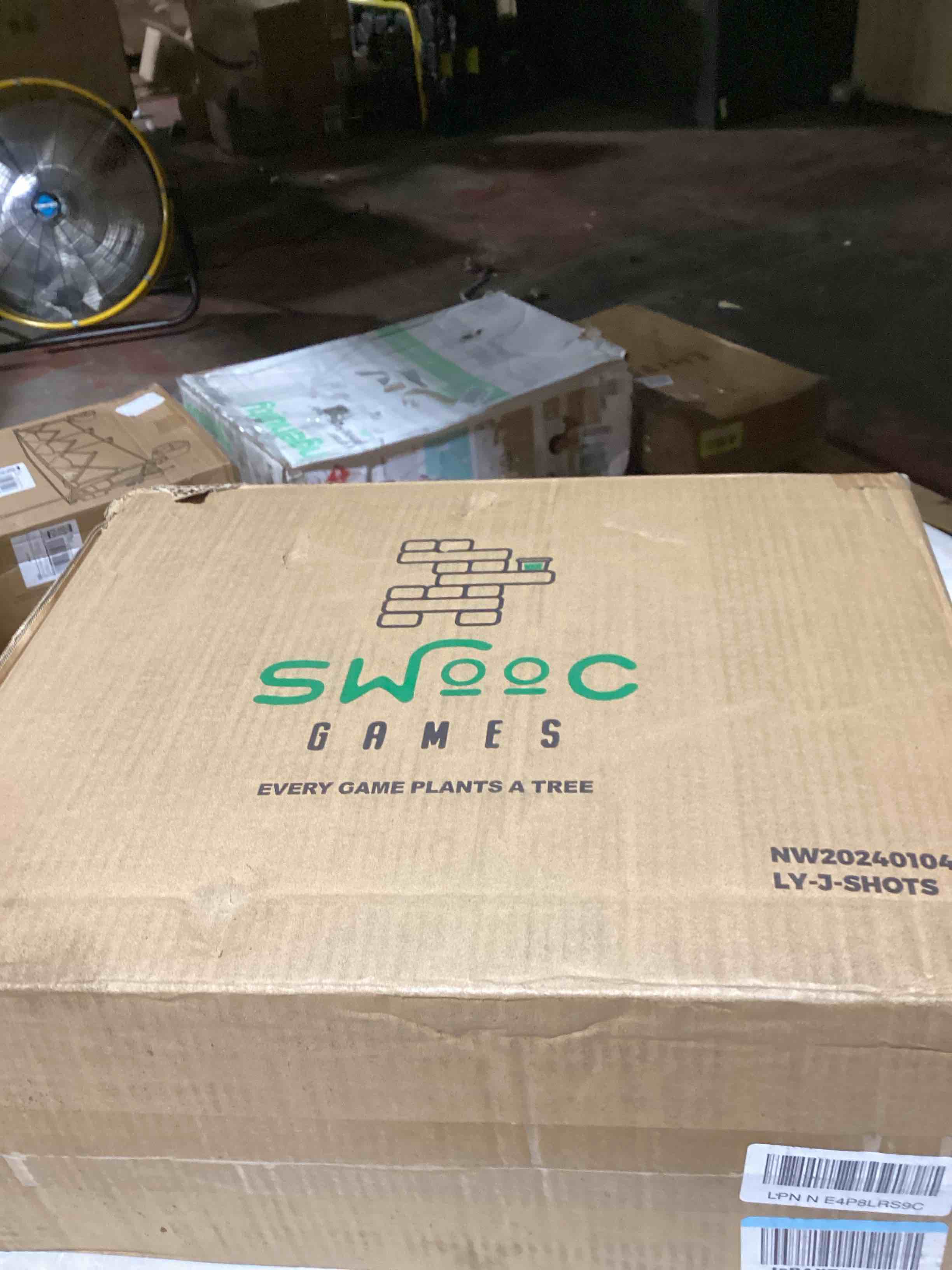 https://s3.amazonaws.com/lotting-images-prod/bidfta/YEL6546139_1722347610089.jpeg