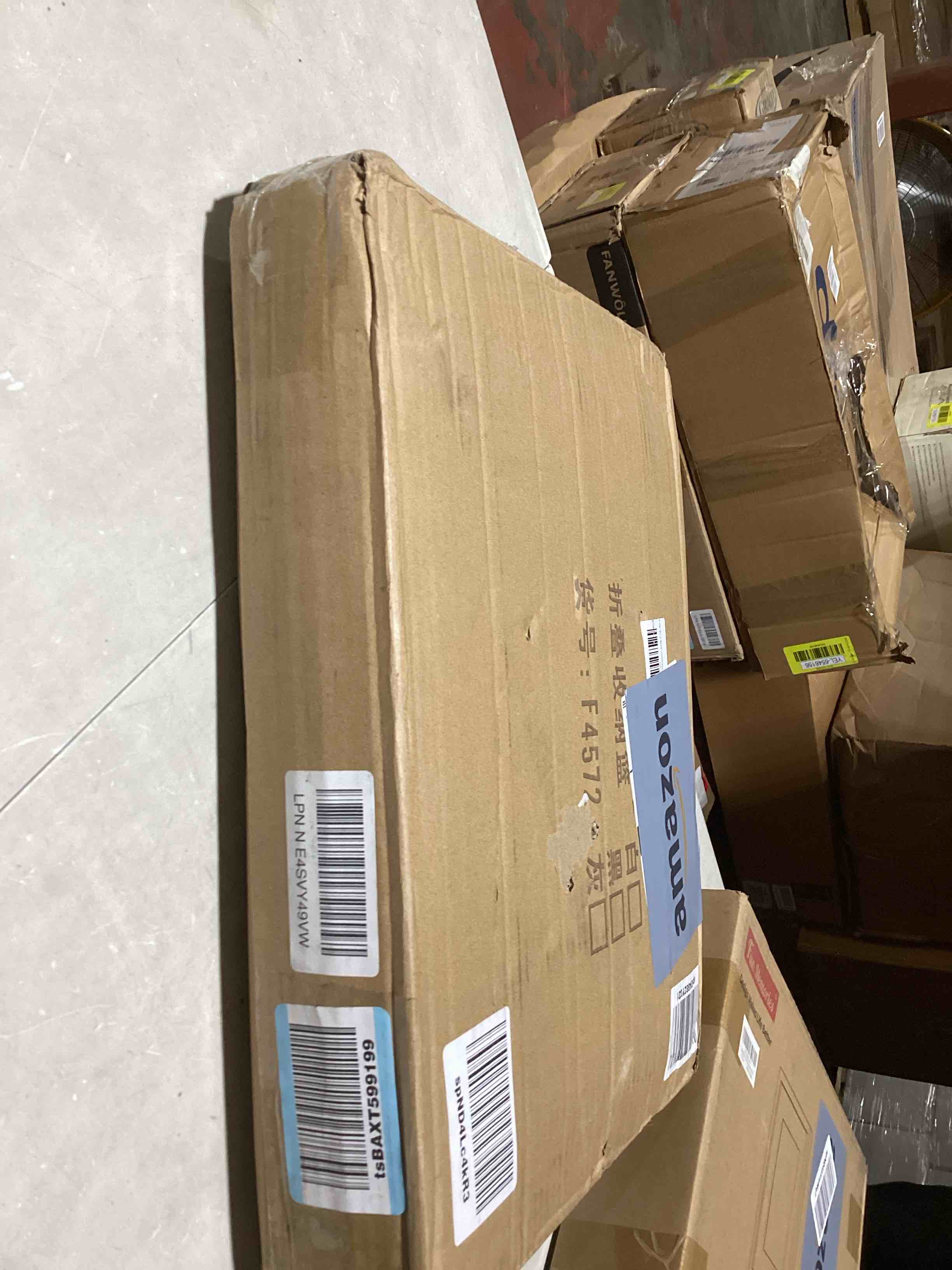 https://s3.amazonaws.com/lotting-images-prod/bidfta/YEL6546157_1722350631979.jpeg