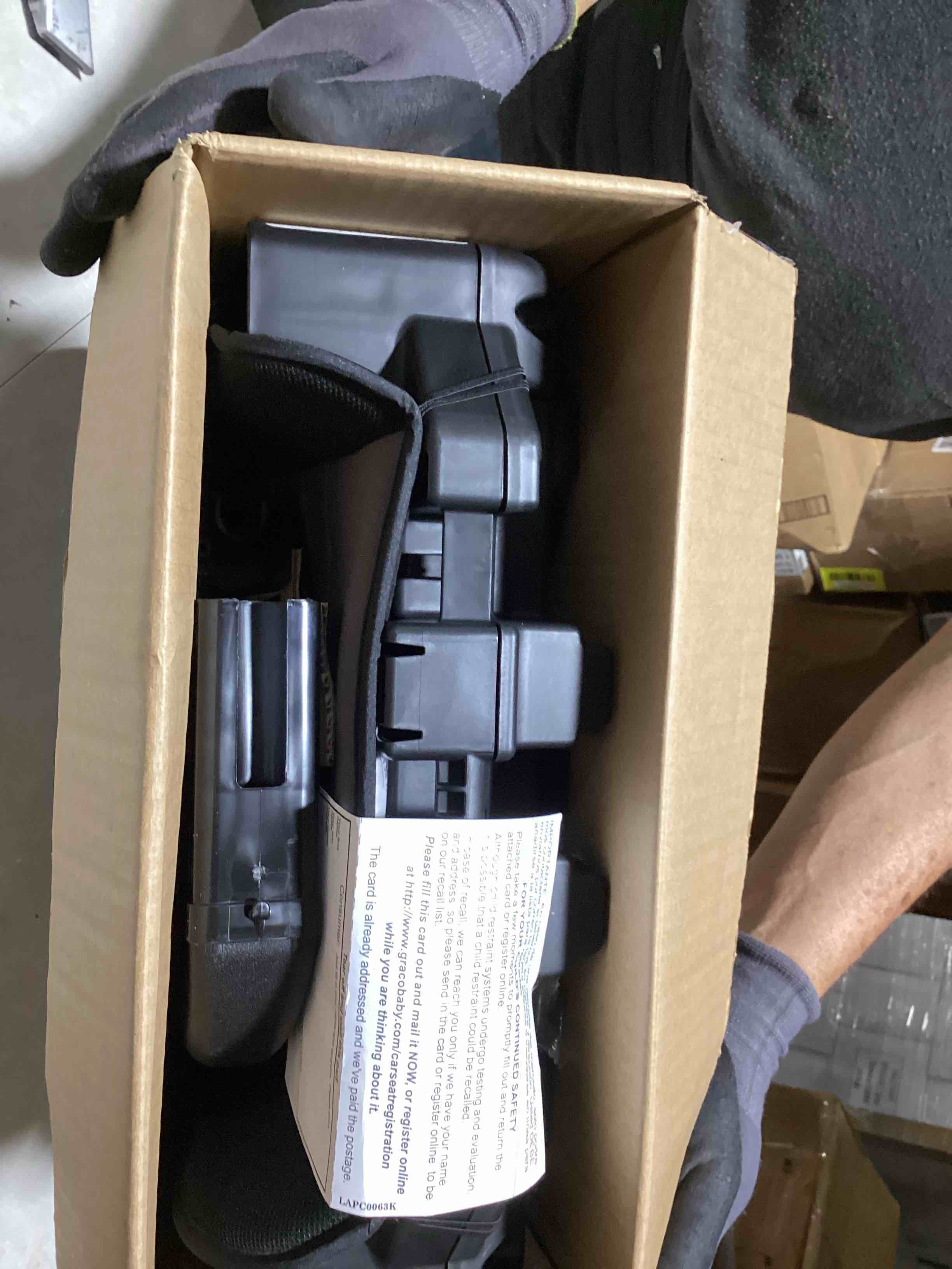 https://s3.amazonaws.com/lotting-images-prod/bidfta/YEL6546178_1722352181860.jpeg