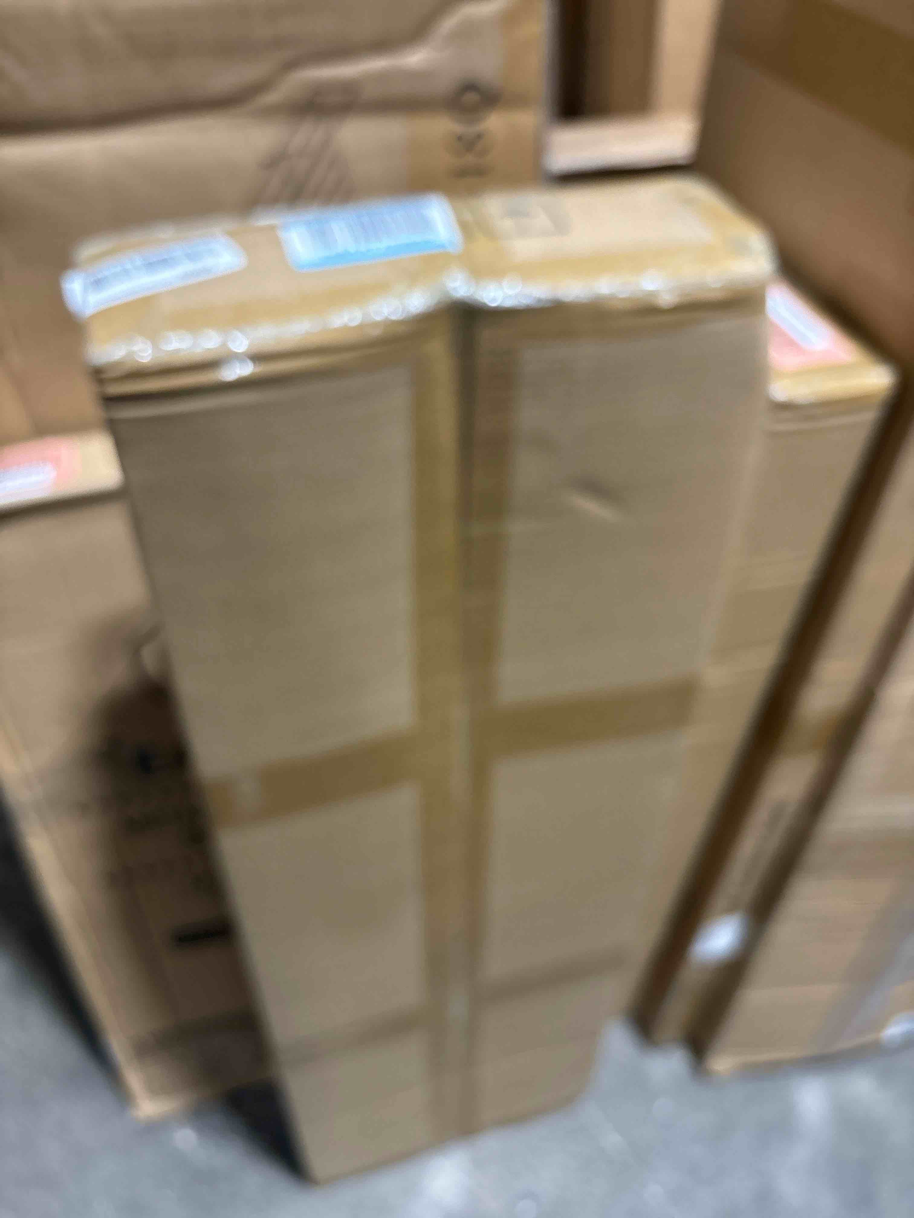 https://s3.amazonaws.com/lotting-images-prod/bidfta/YEL6549132_1721337271063.jpeg