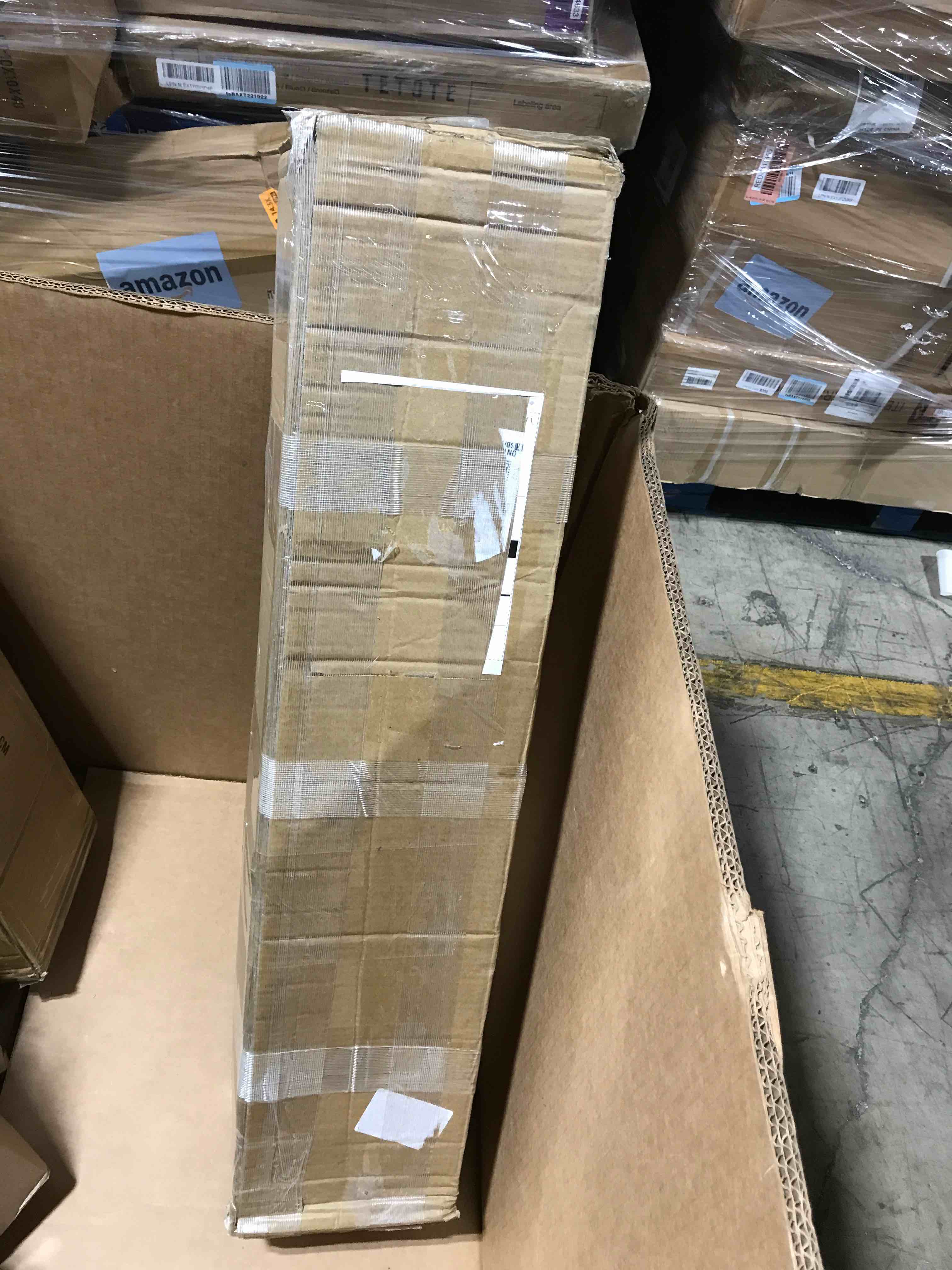 https://s3.amazonaws.com/lotting-images-prod/bidfta/YEL6550558_1722362641201.jpeg