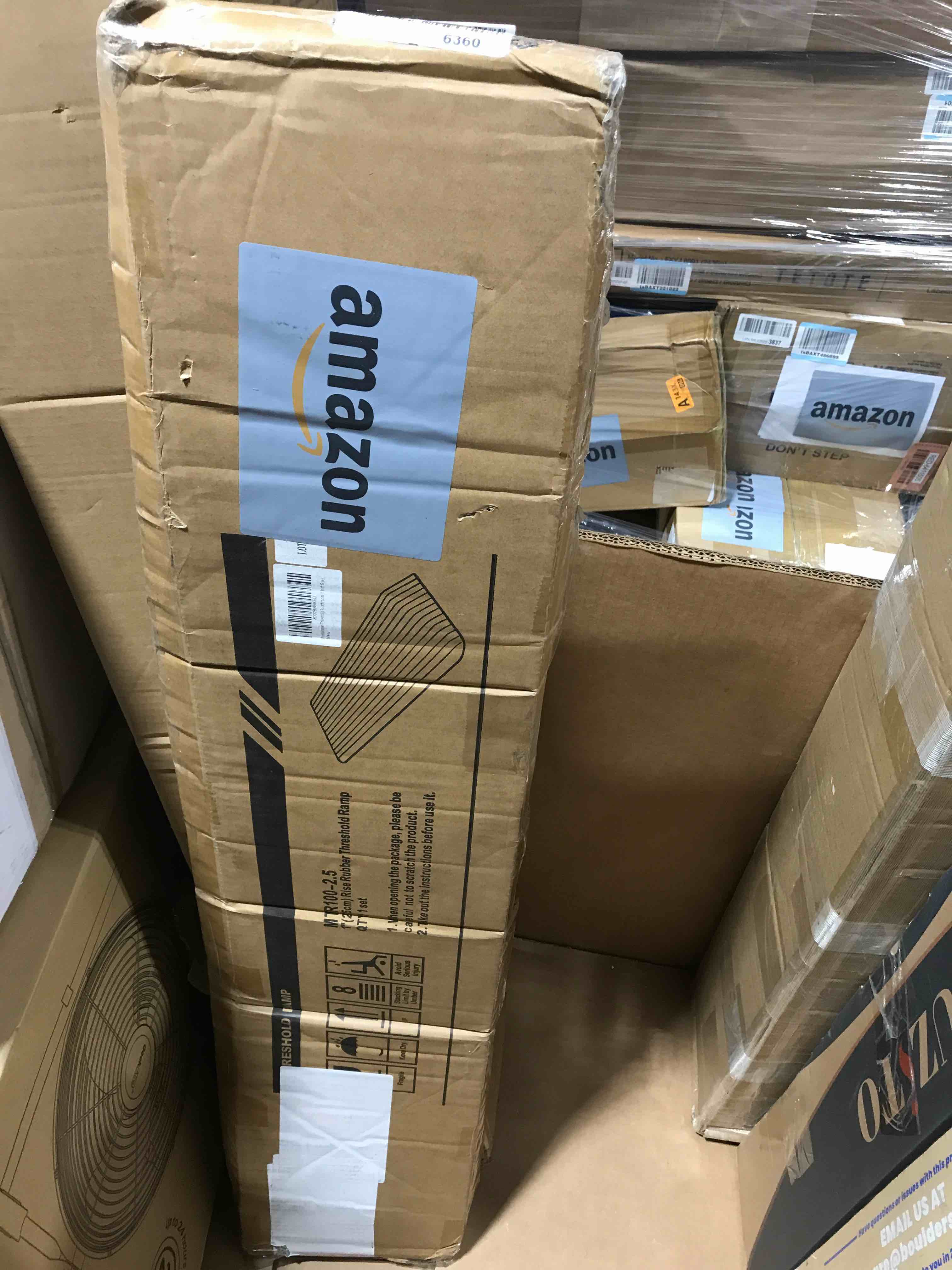 https://s3.amazonaws.com/lotting-images-prod/bidfta/YEL6550564_1722362947502.jpeg
