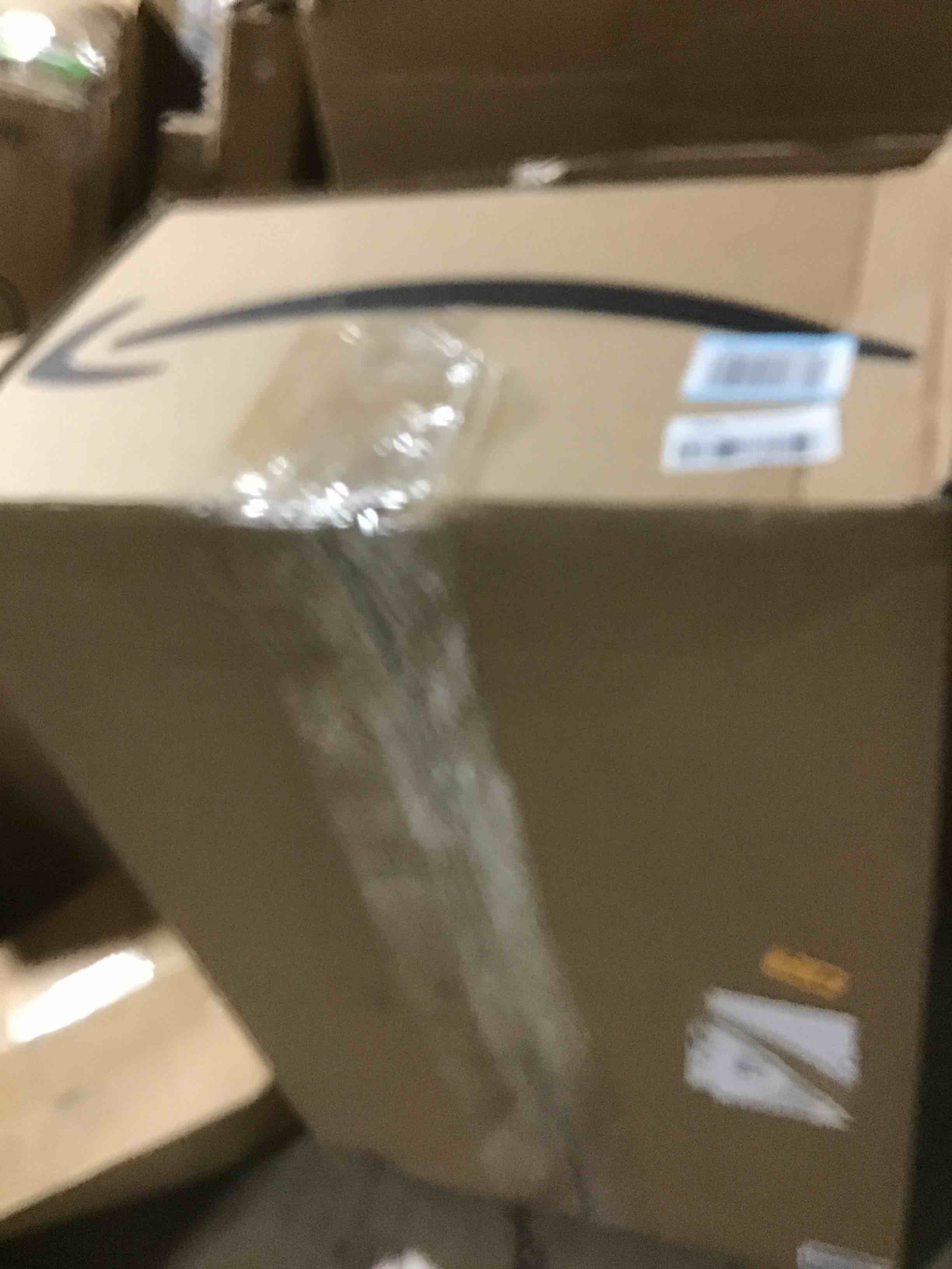 https://s3.amazonaws.com/lotting-images-prod/bidfta/YEL6552001_1719346472647.jpeg