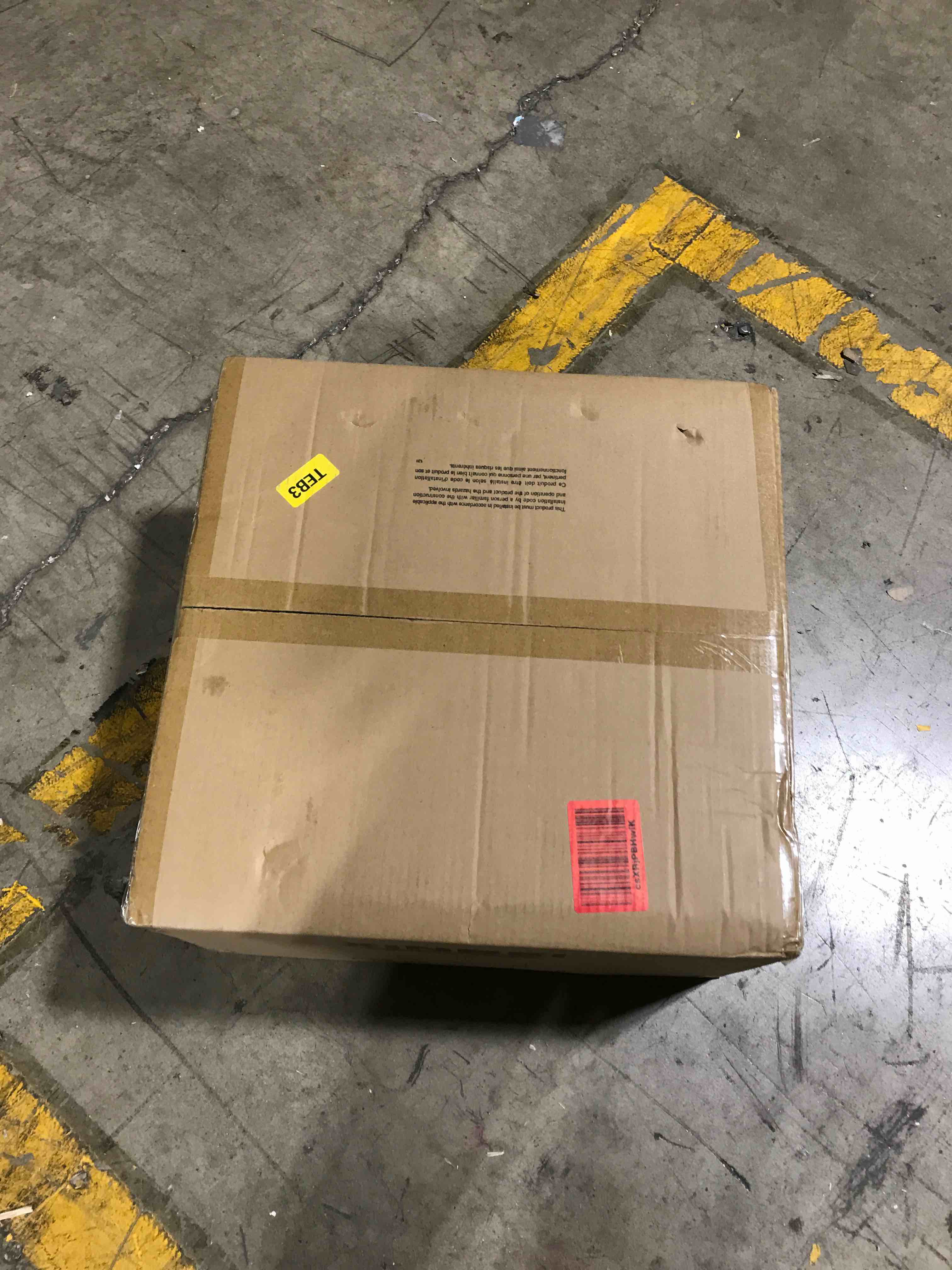 https://s3.amazonaws.com/lotting-images-prod/bidfta/YEL6552169_1719605315218.jpeg