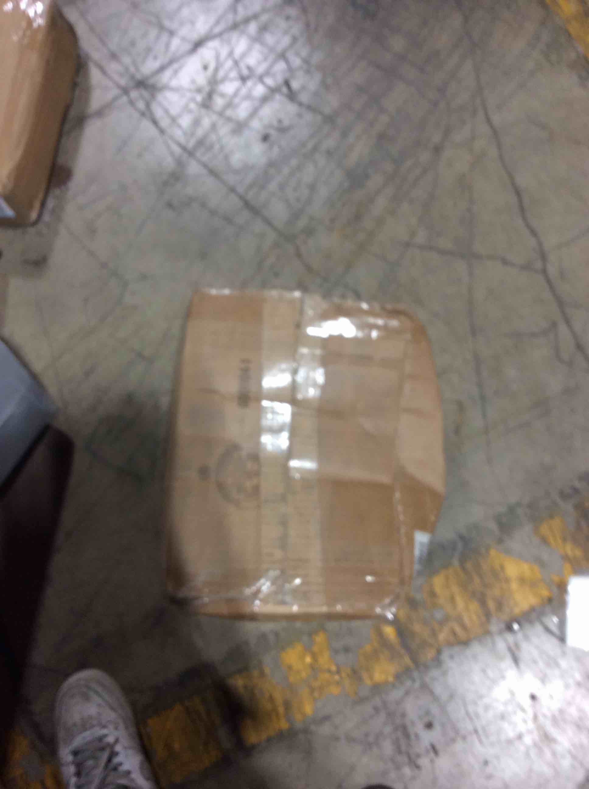 https://s3.amazonaws.com/lotting-images-prod/bidfta/YEL6552291_1719946406219.jpeg