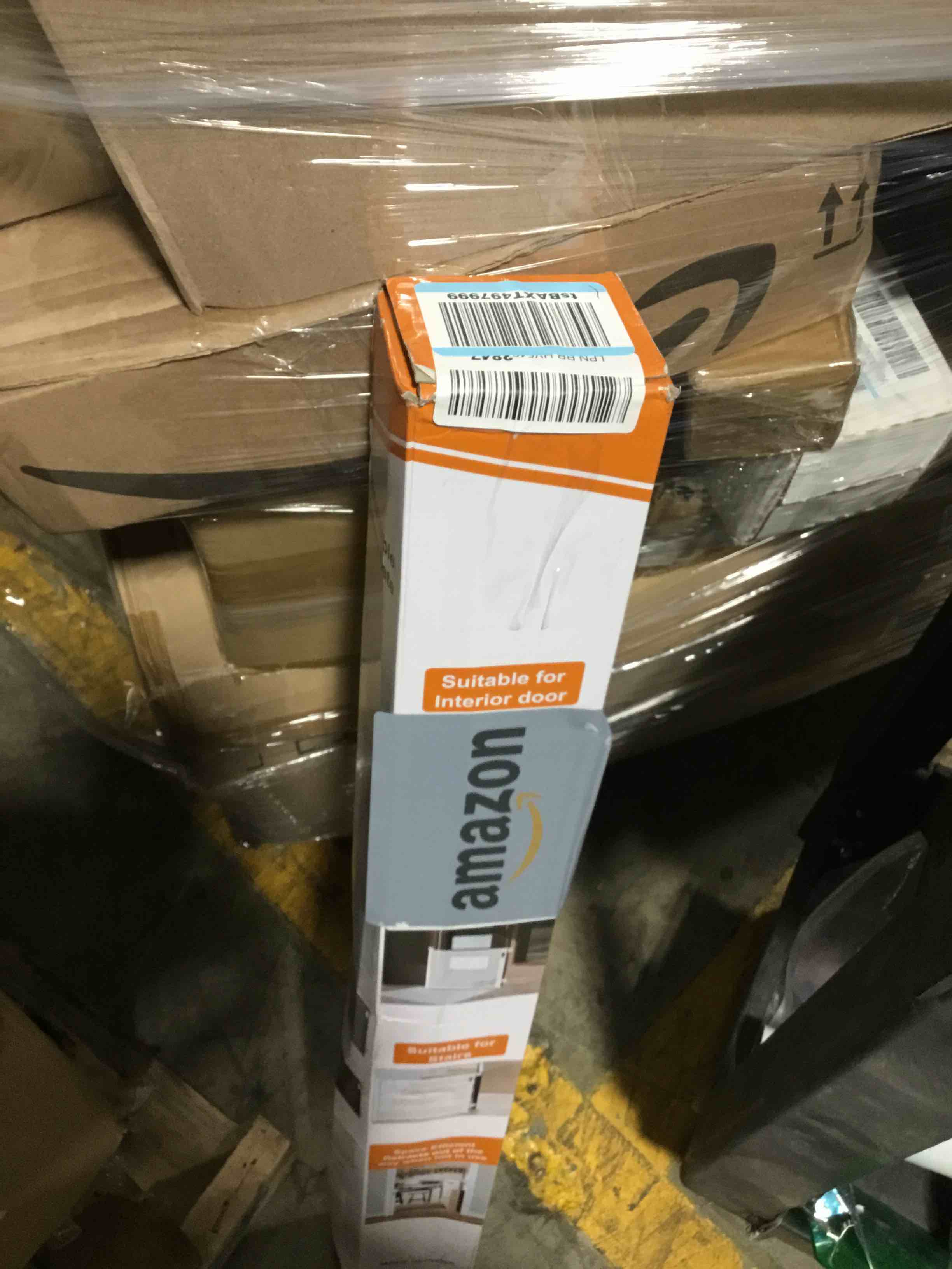 https://s3.amazonaws.com/lotting-images-prod/bidfta/YEL6555299_1724088007192.jpeg