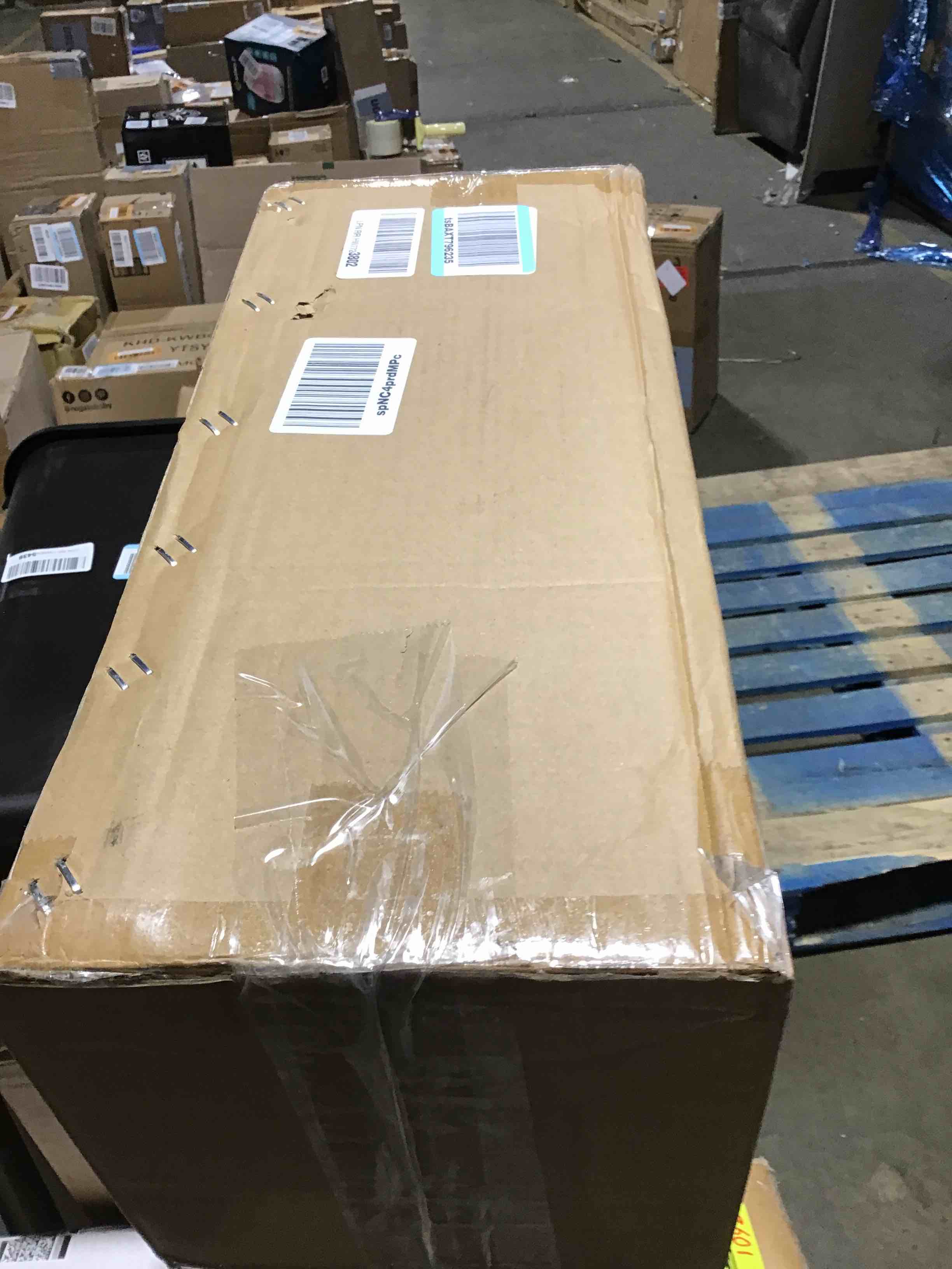 https://s3.amazonaws.com/lotting-images-prod/bidfta/YEL6555766_1718473711999.jpeg