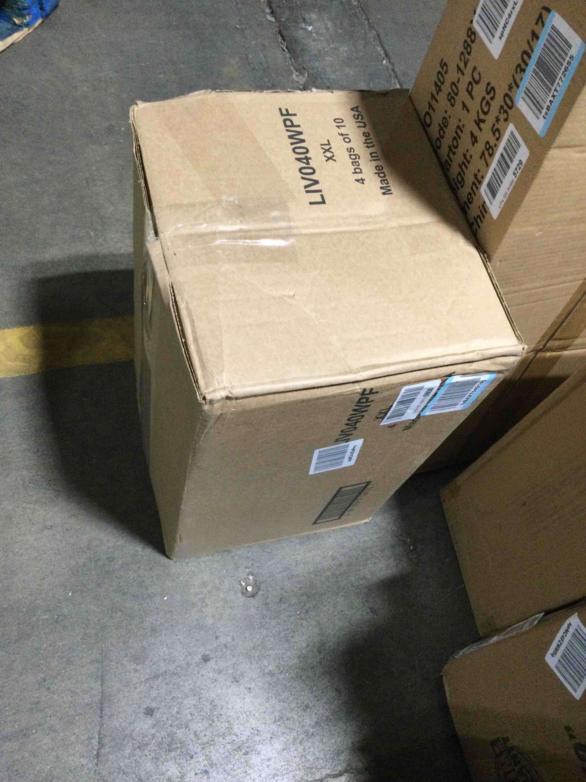https://s3.amazonaws.com/lotting-images-prod/bidfta/YEL6555771_1718474368652.jpeg