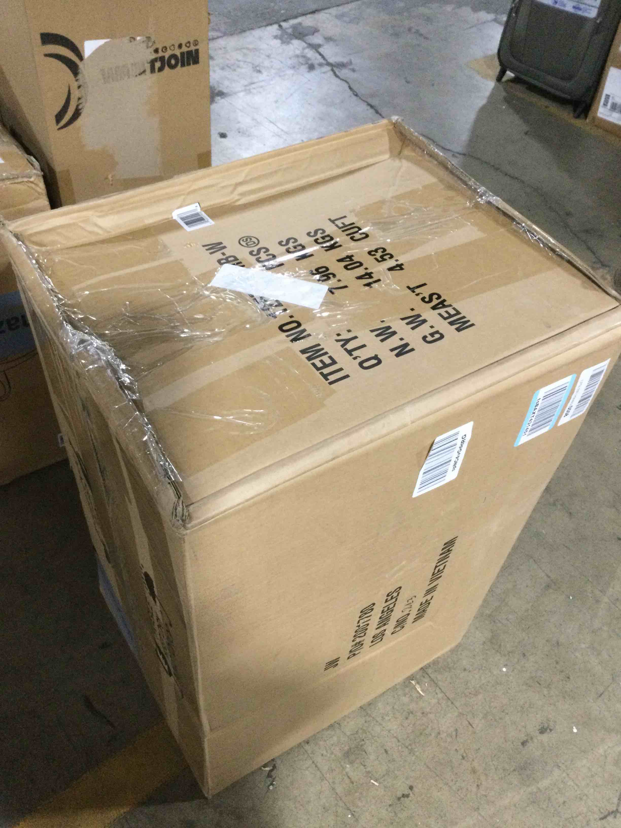 https://s3.amazonaws.com/lotting-images-prod/bidfta/YEL6555779_1718635469872.jpeg
