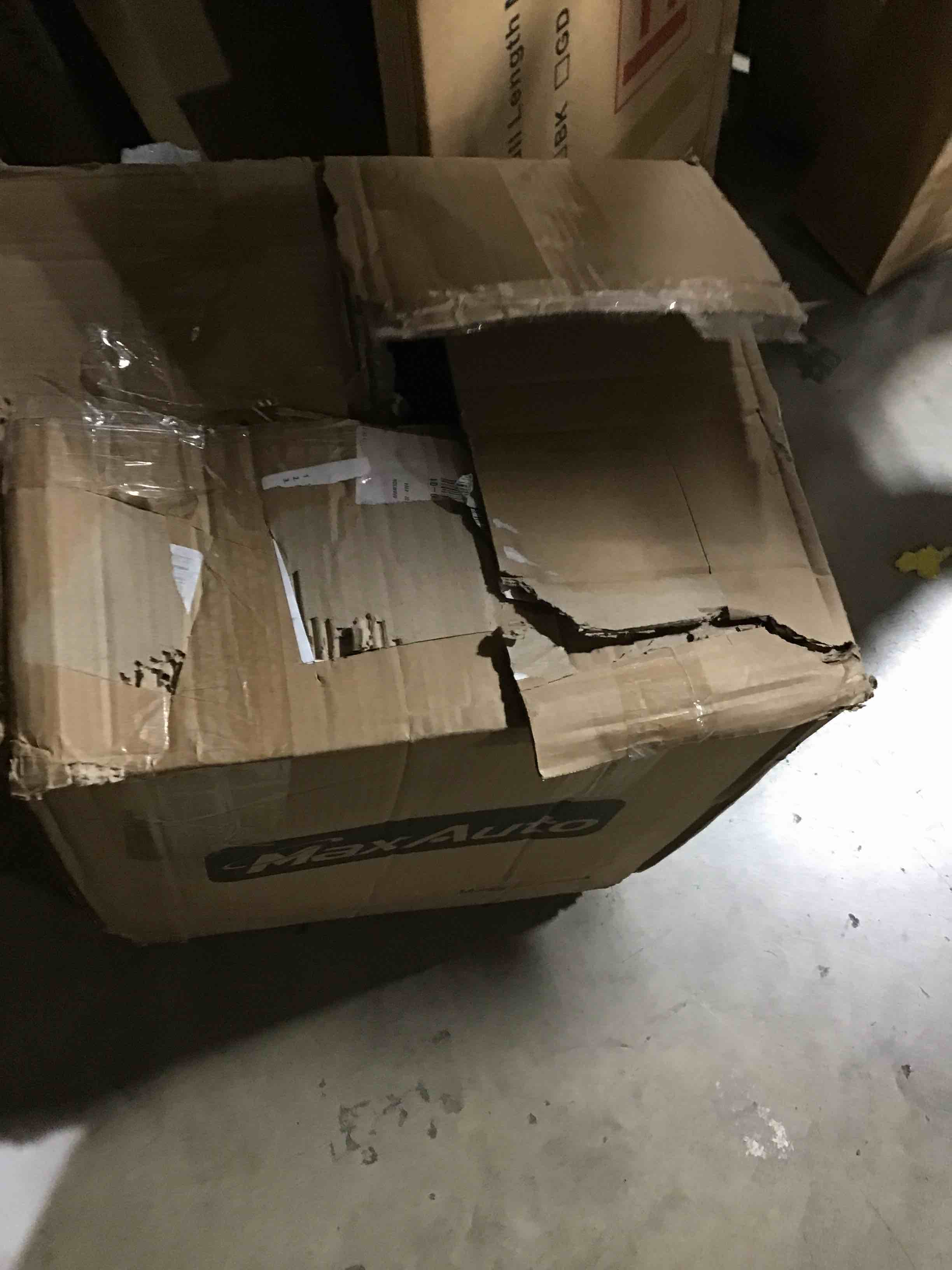 https://s3.amazonaws.com/lotting-images-prod/bidfta/YEL6556511_1720049936646.jpeg