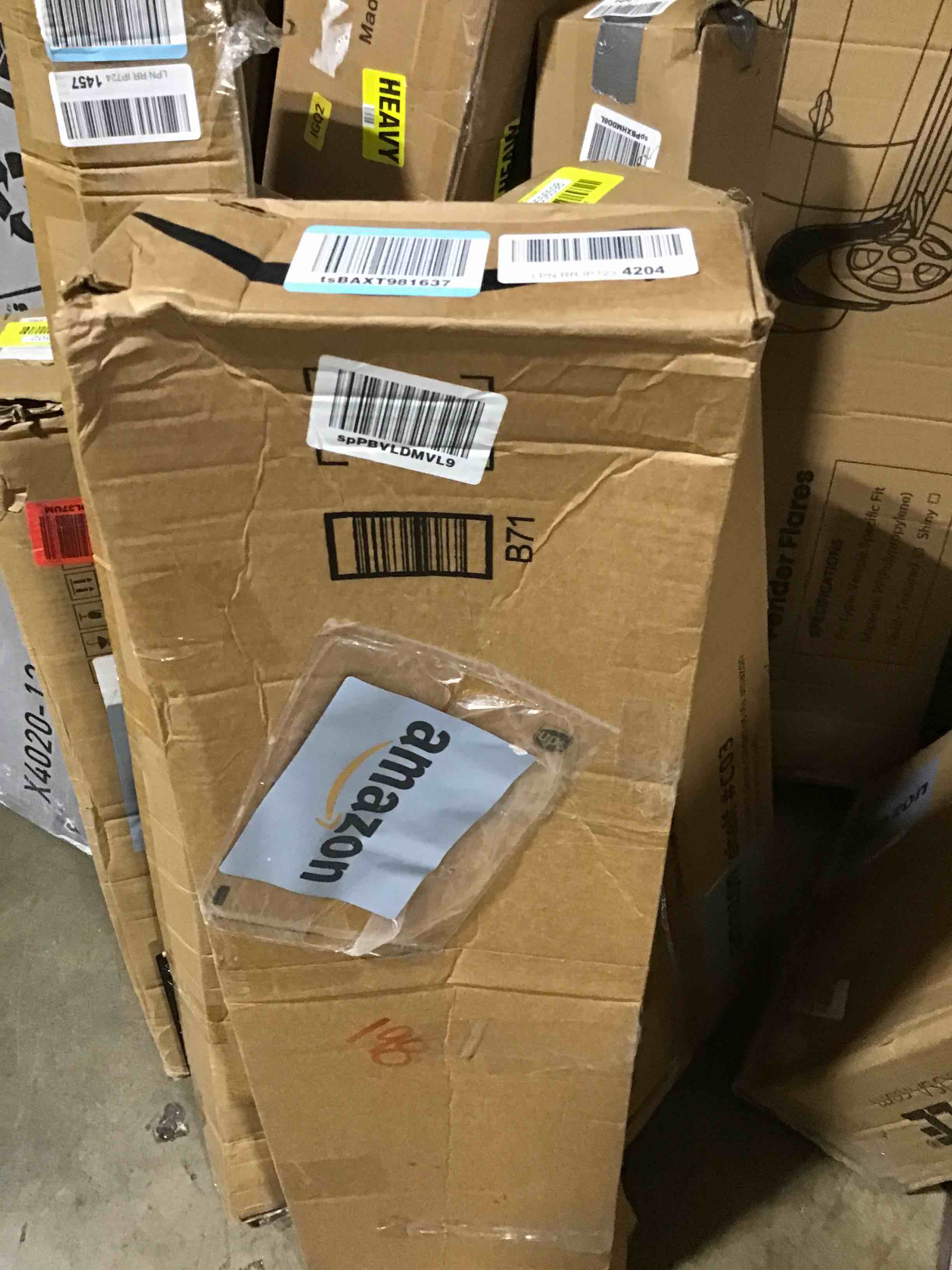 https://s3.amazonaws.com/lotting-images-prod/bidfta/YEL6556597_1720294549668.jpeg