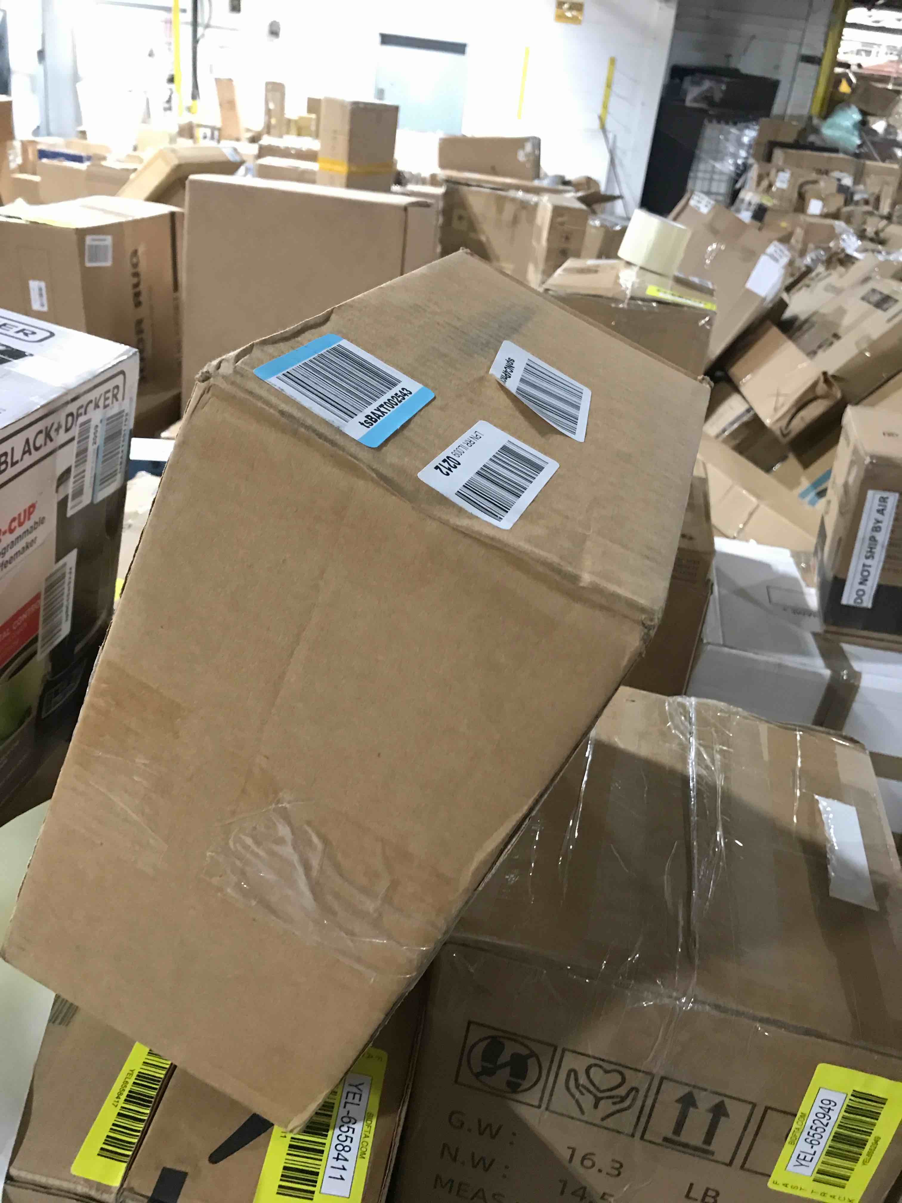 https://s3.amazonaws.com/lotting-images-prod/bidfta/YEL6558394_1723239668587.jpeg
