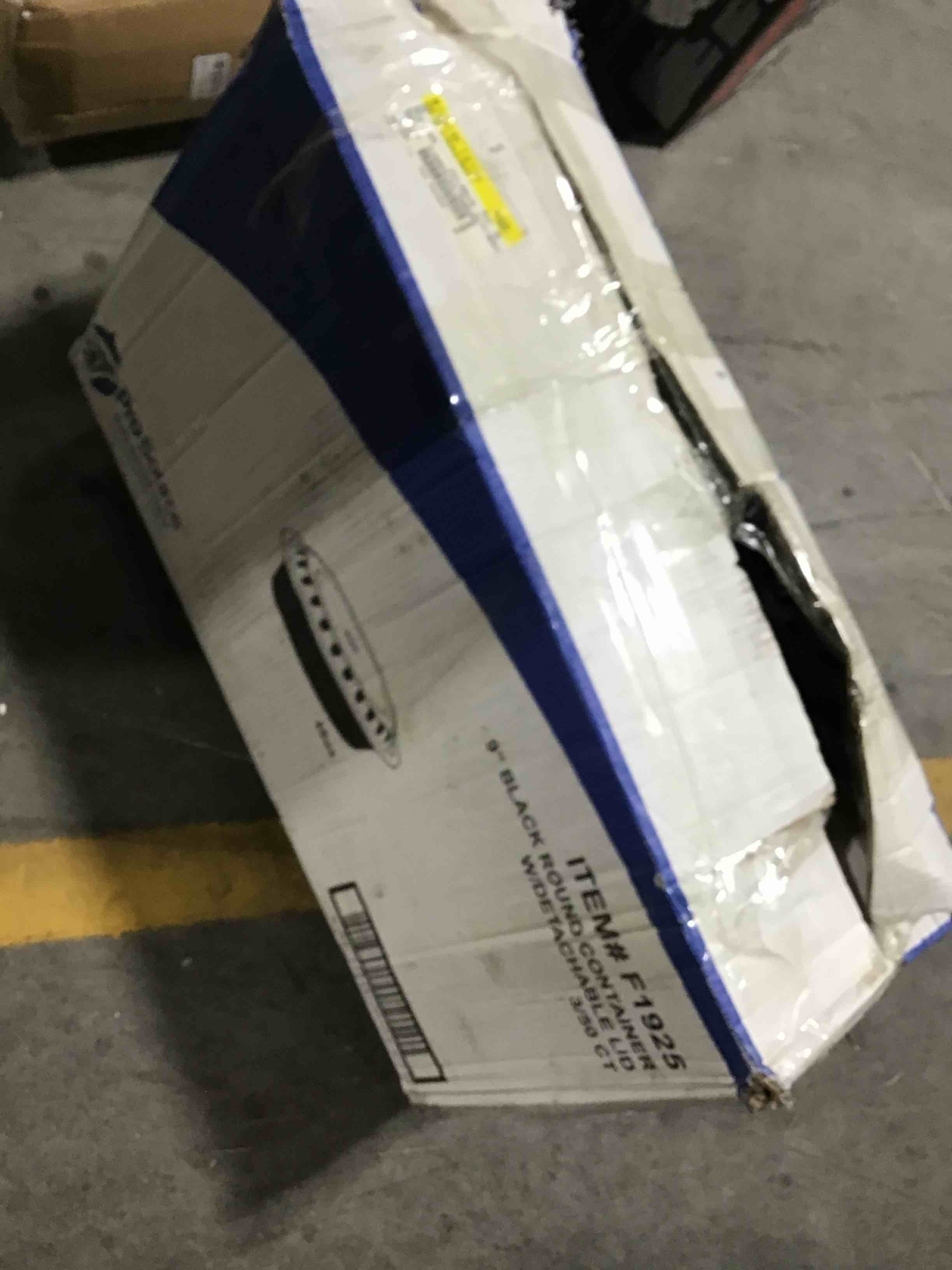 https://s3.amazonaws.com/lotting-images-prod/bidfta/YEL6558902_1718748841713.jpeg