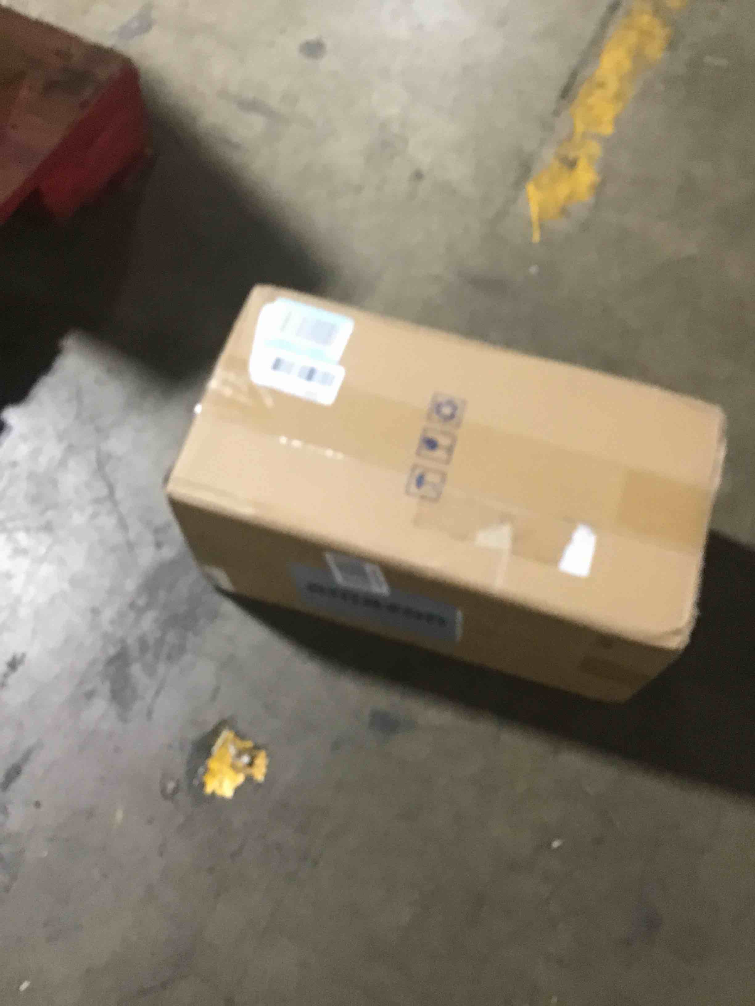 https://s3.amazonaws.com/lotting-images-prod/bidfta/YEL6559189_1719576178893.jpeg