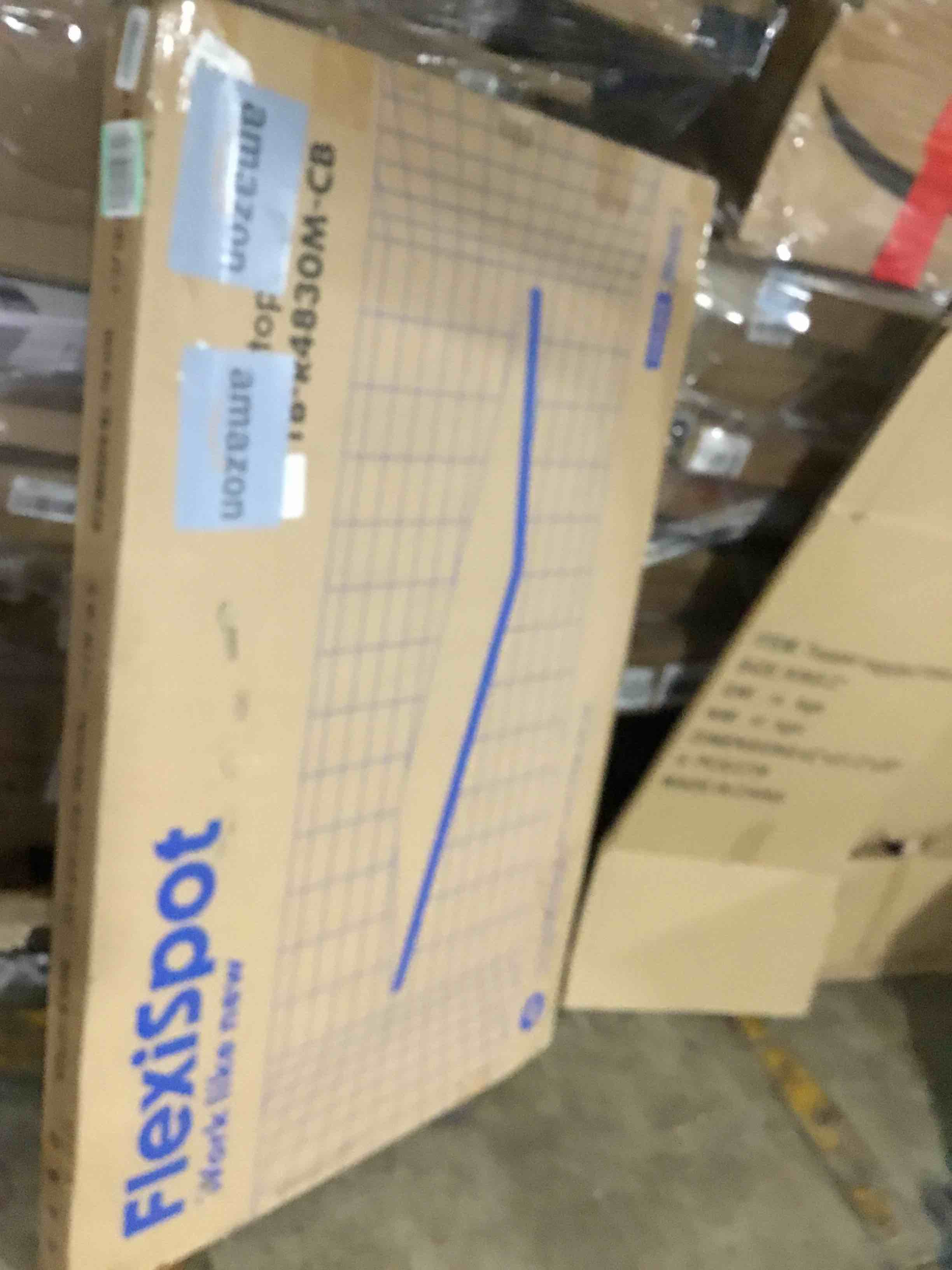 https://s3.amazonaws.com/lotting-images-prod/bidfta/YEL6559682_1722367840387.jpeg