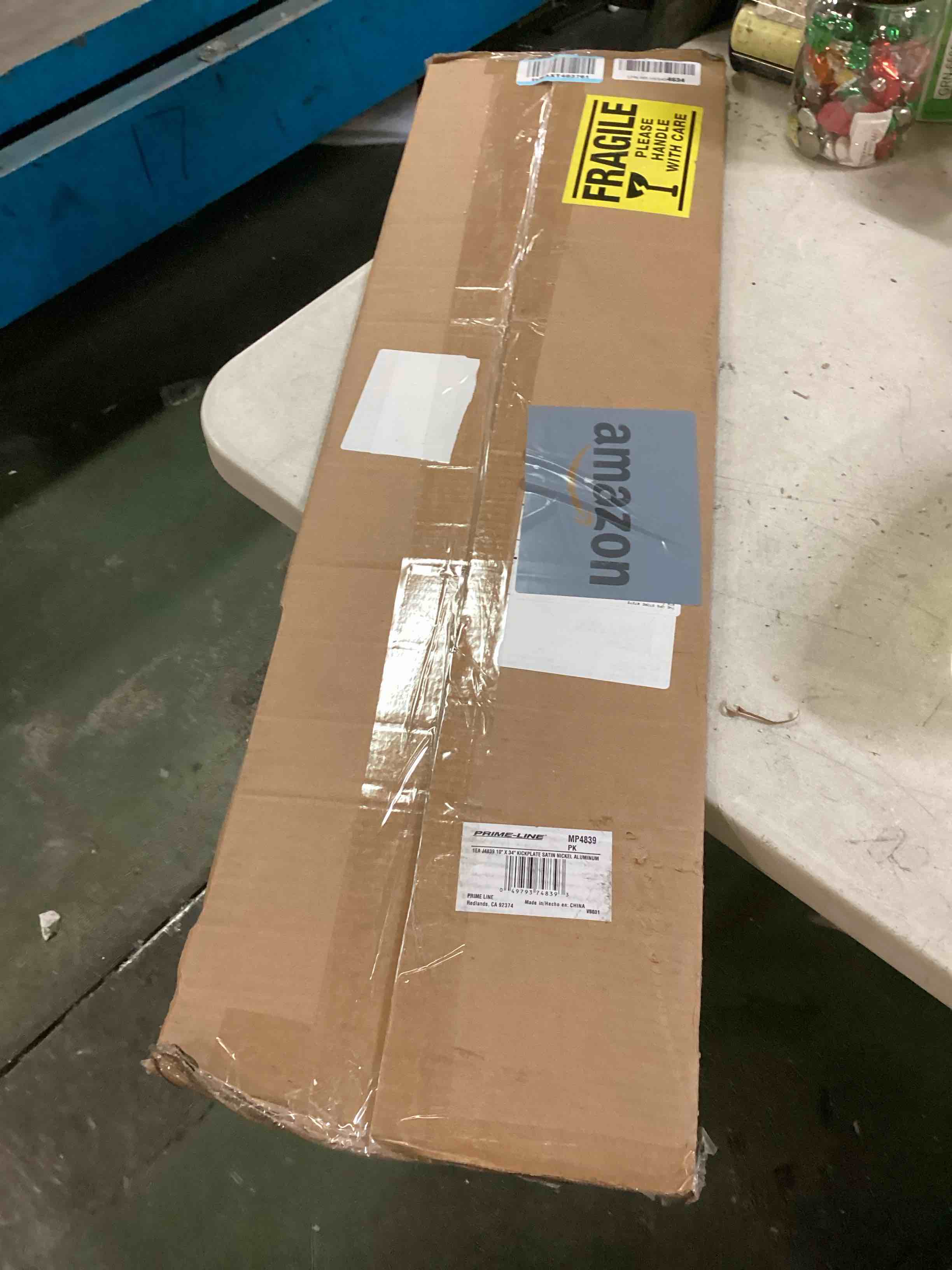 https://s3.amazonaws.com/lotting-images-prod/bidfta/YEL6560272_1716043480082.jpeg