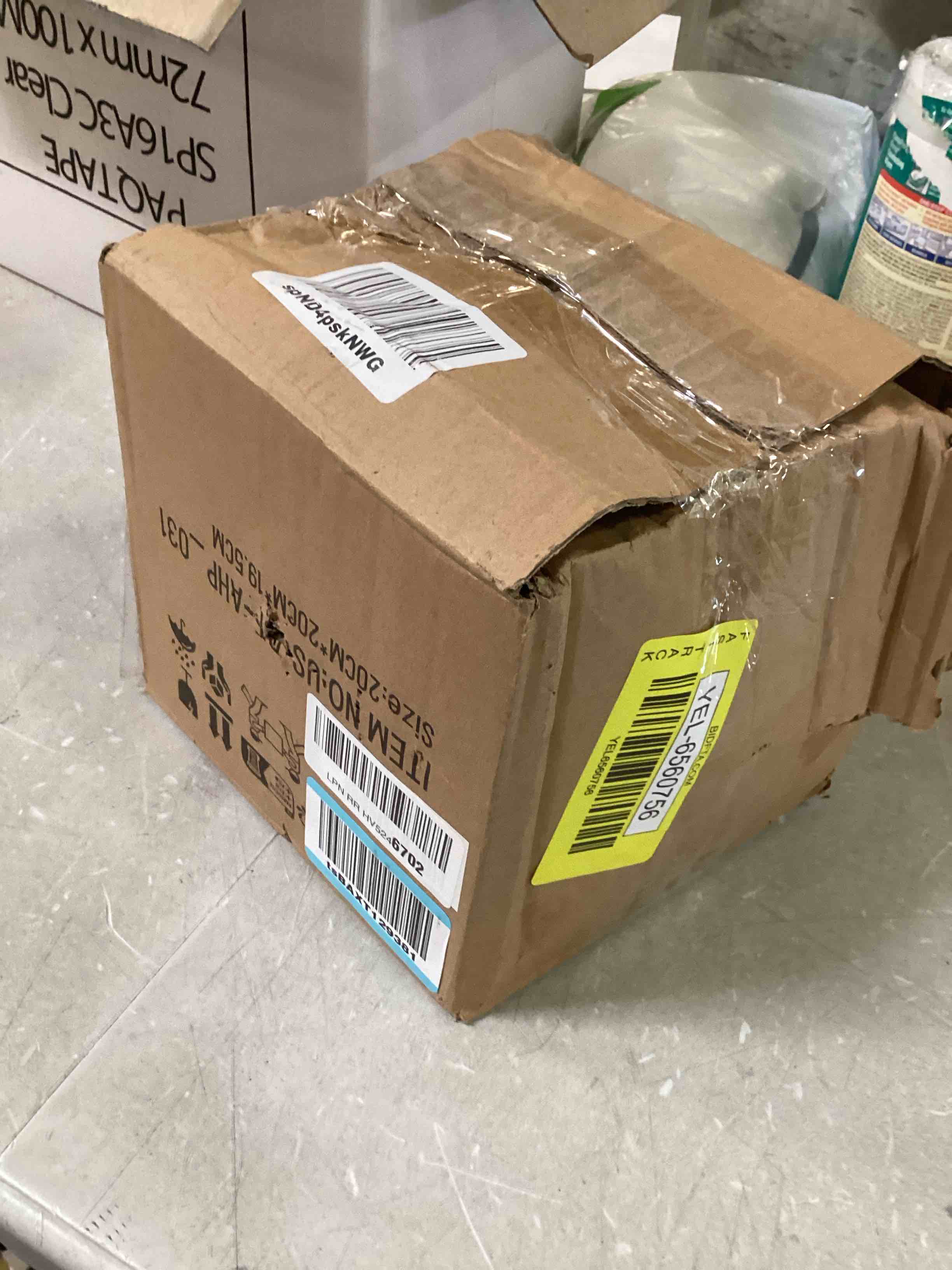https://s3.amazonaws.com/lotting-images-prod/bidfta/YEL6560756_1716302831012.jpeg