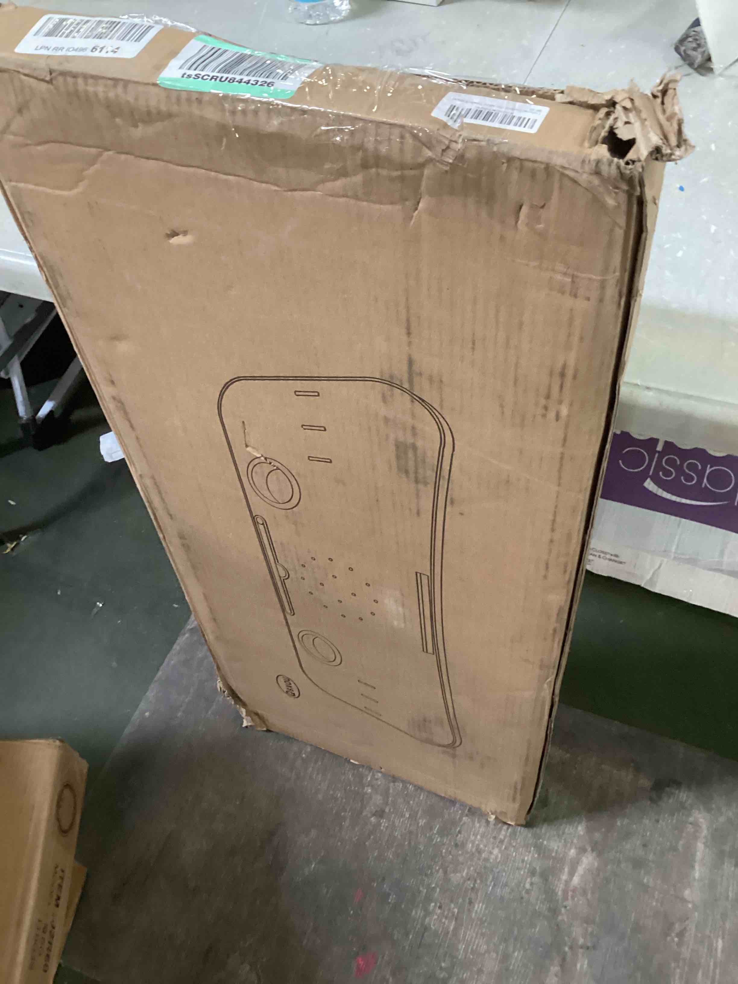 https://s3.amazonaws.com/lotting-images-prod/bidfta/YEL6560833_1716312010000.jpeg