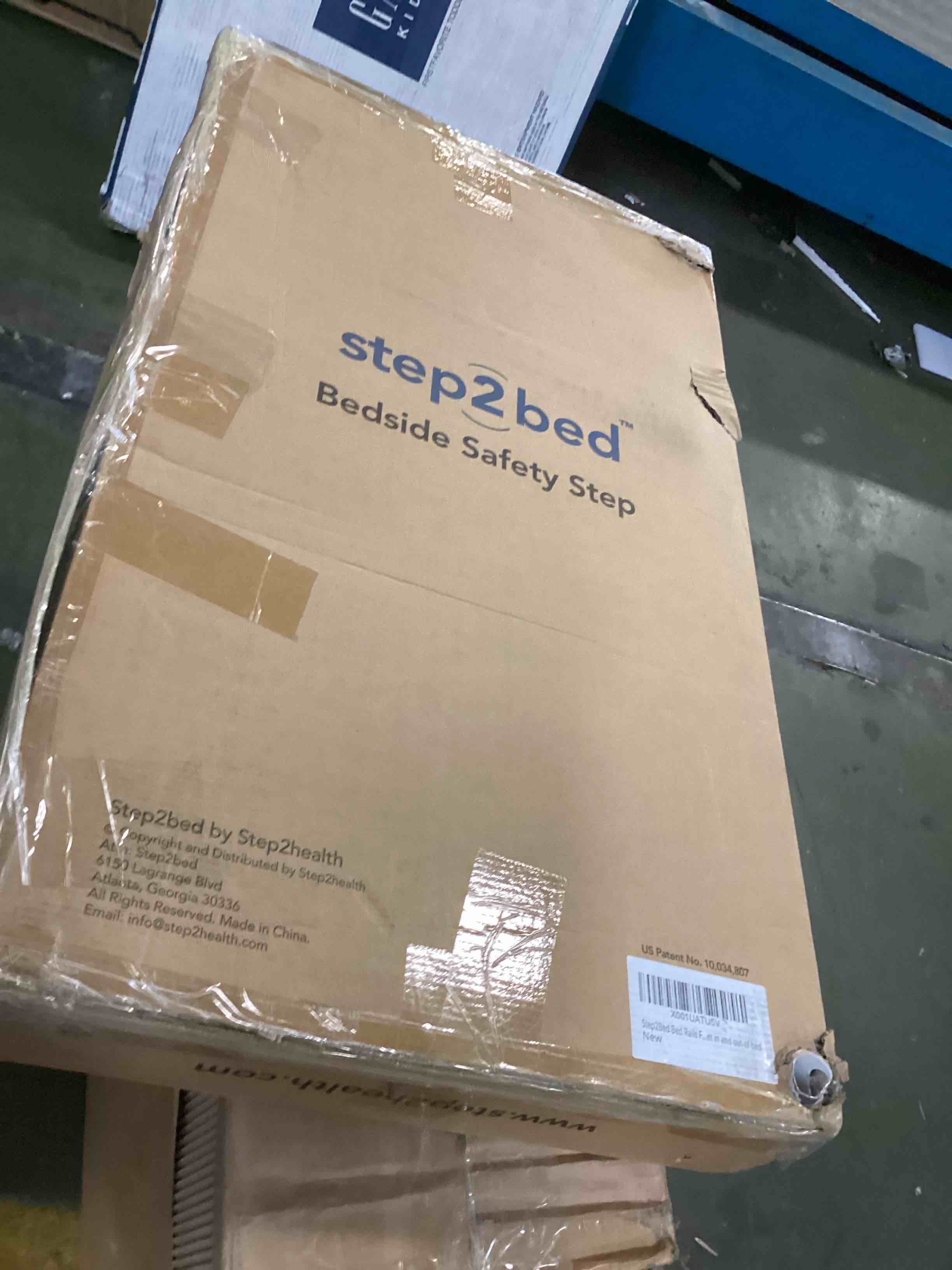 https://s3.amazonaws.com/lotting-images-prod/bidfta/YEL6561212_1716475304262.jpeg