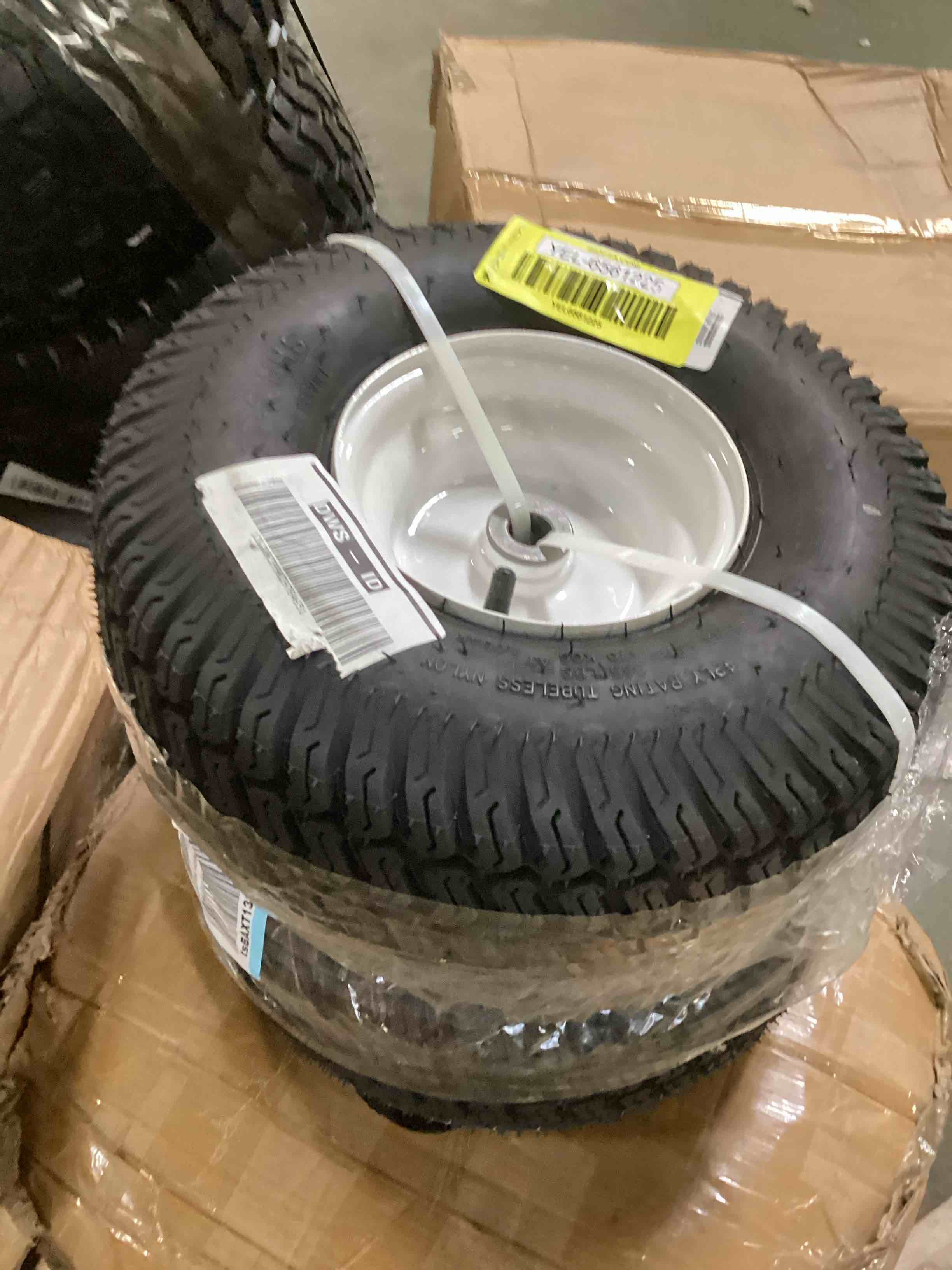 https://s3.amazonaws.com/lotting-images-prod/bidfta/YEL6561225_1716477353902.jpeg