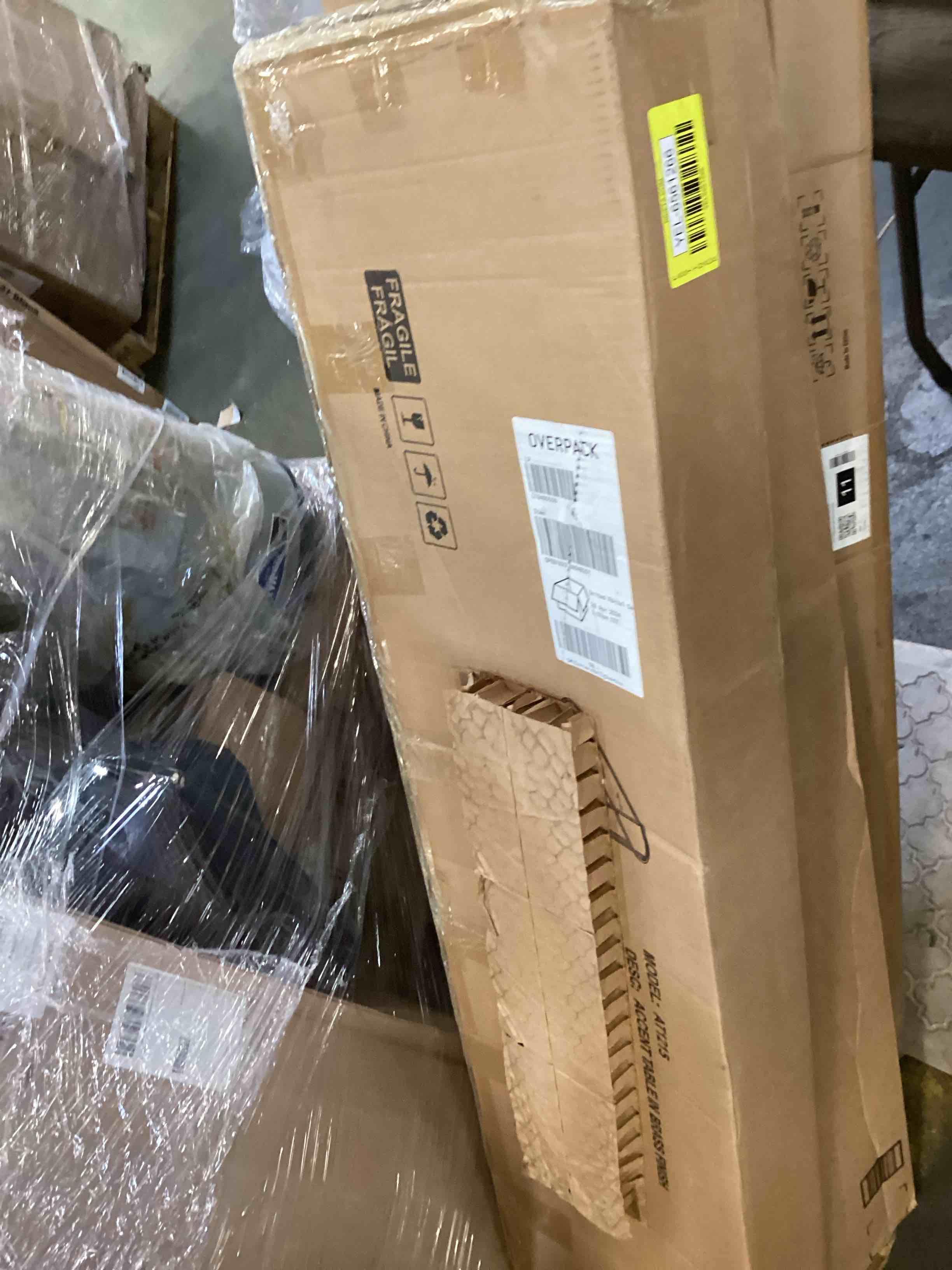 https://s3.amazonaws.com/lotting-images-prod/bidfta/YEL6561266_1716485360036.jpeg