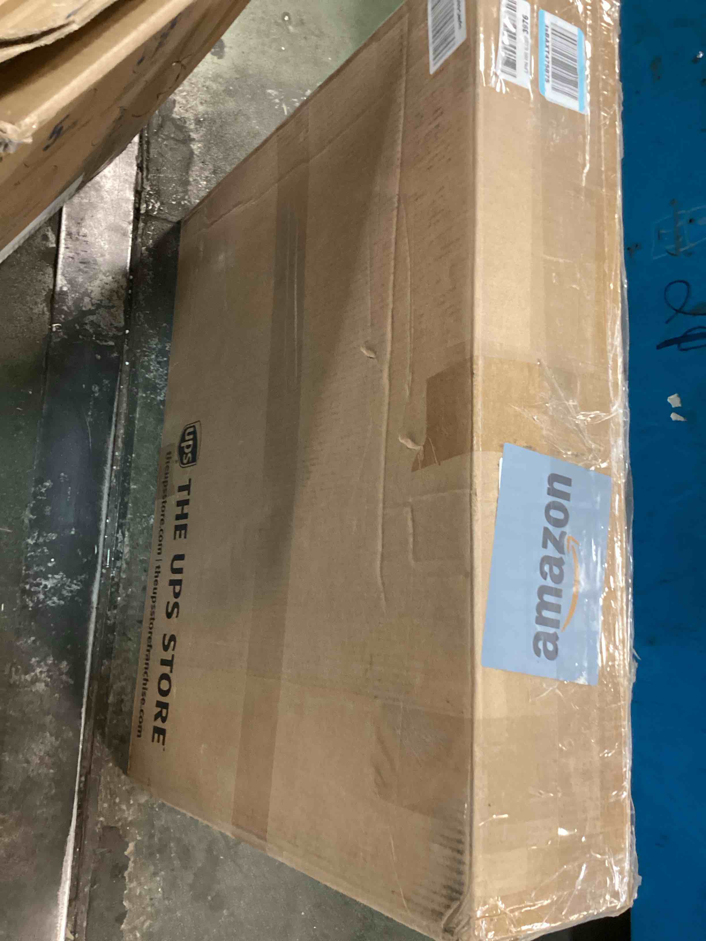 https://s3.amazonaws.com/lotting-images-prod/bidfta/YEL6562464_1717697447253.jpeg