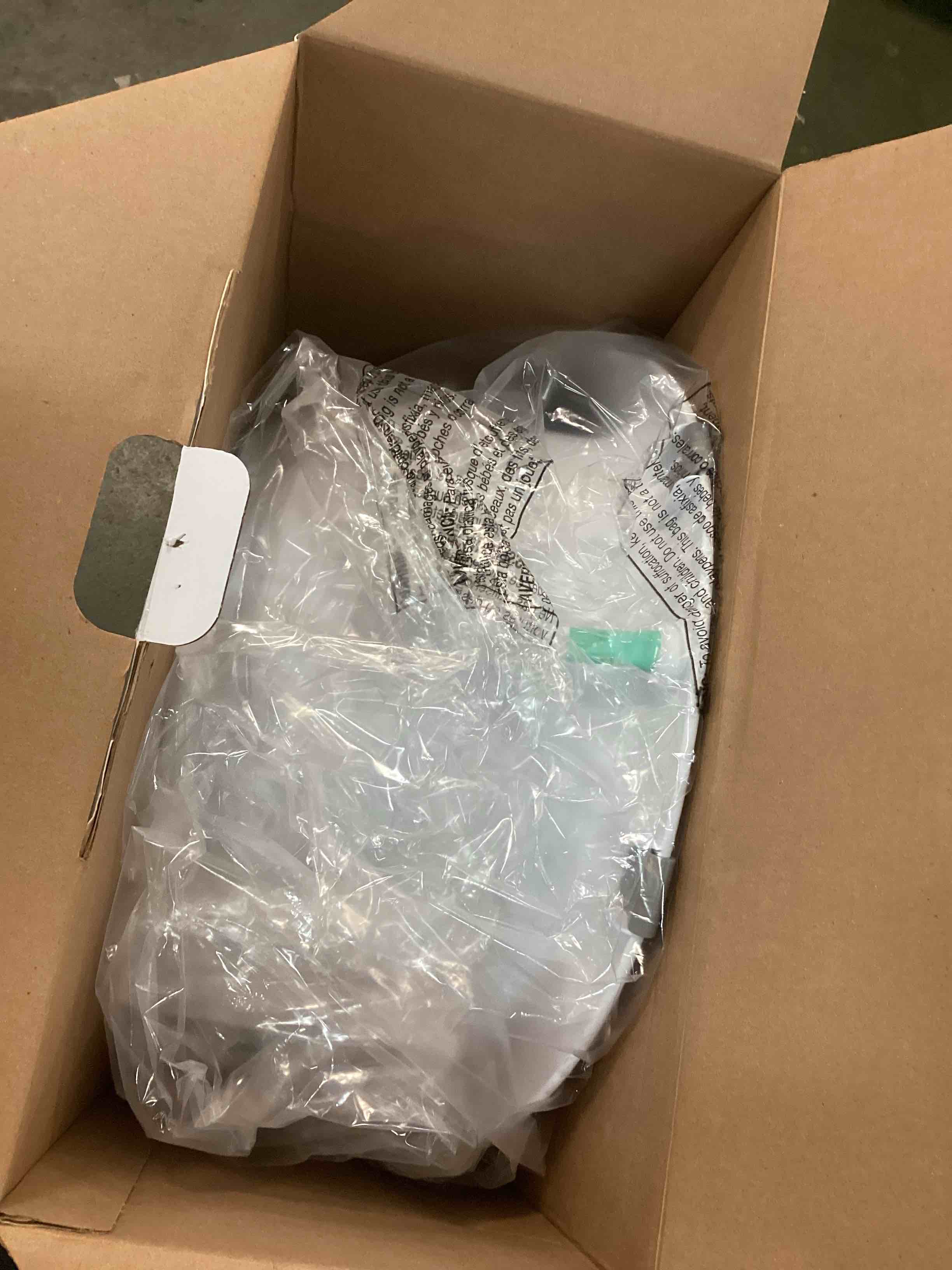 https://s3.amazonaws.com/lotting-images-prod/bidfta/YEL6562791_1718023894002.jpeg