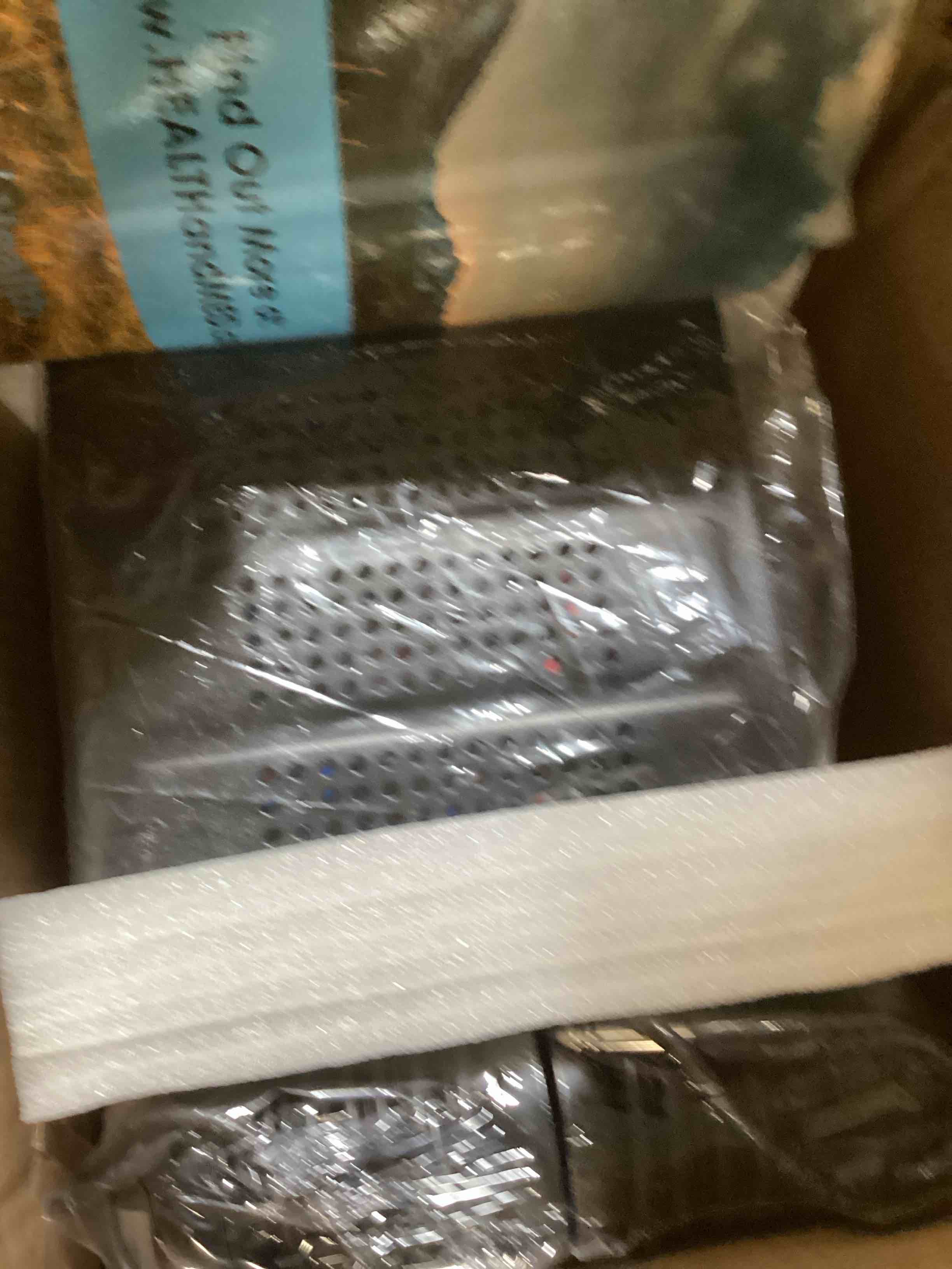 https://s3.amazonaws.com/lotting-images-prod/bidfta/YEL6563900_1718647156001.jpeg