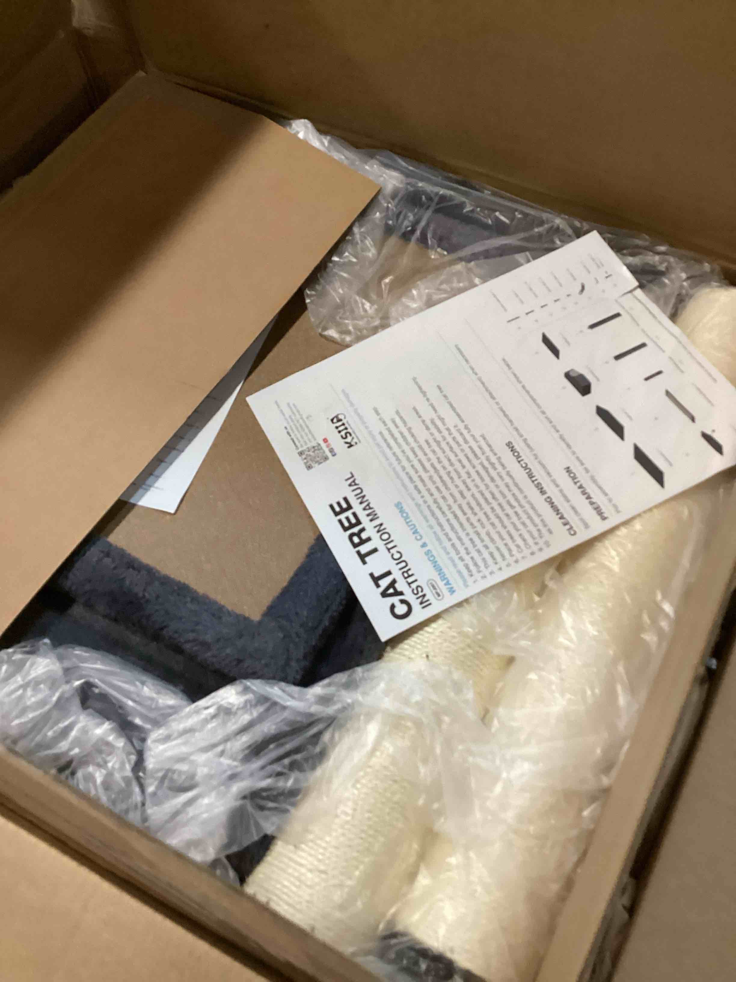 https://s3.amazonaws.com/lotting-images-prod/bidfta/YEL6563991_1718712806152.jpeg